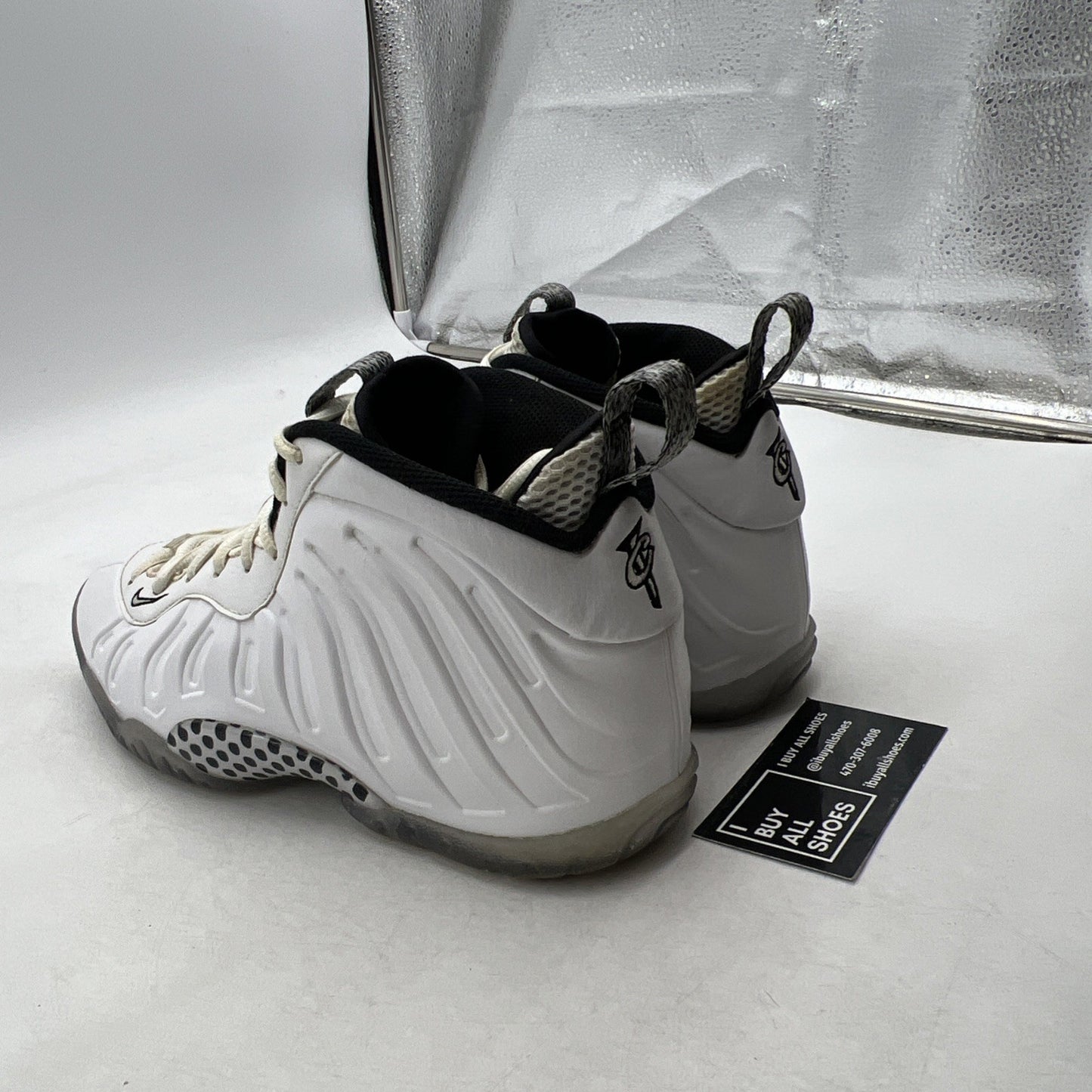 Size 7Y - Nike Posite One White Ice Foamposite 2017 (644791-102)