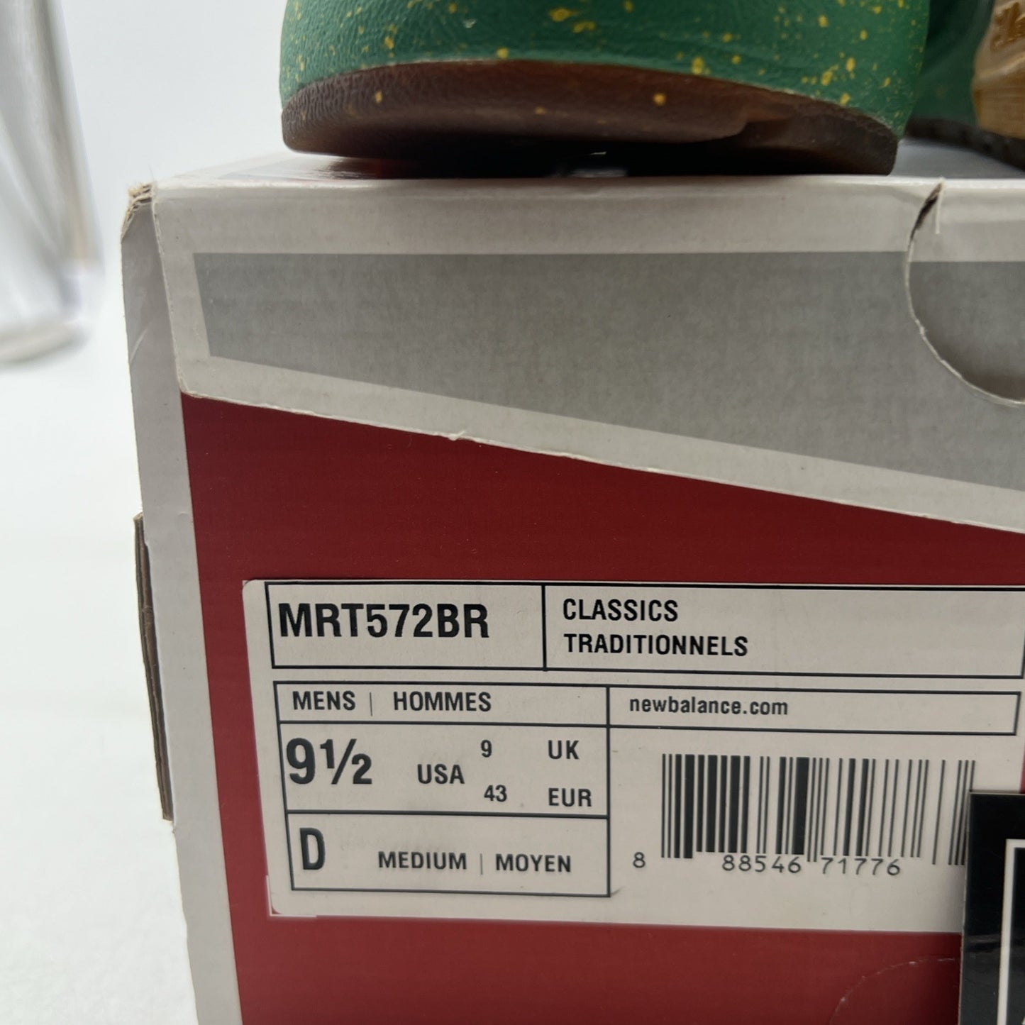 Size 9.5 - New Balance 572 Burn Rubber (MRT572BR)