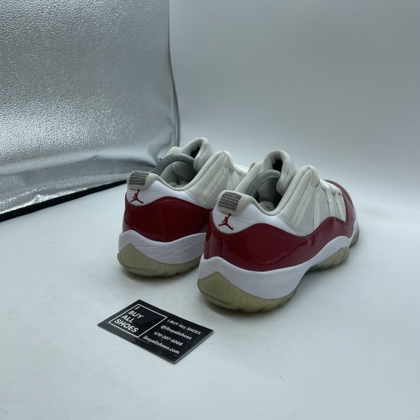 Size 9.5 - Air Jordan 11 Retro 2016 Low Cherry White Red Leather (528895-102)