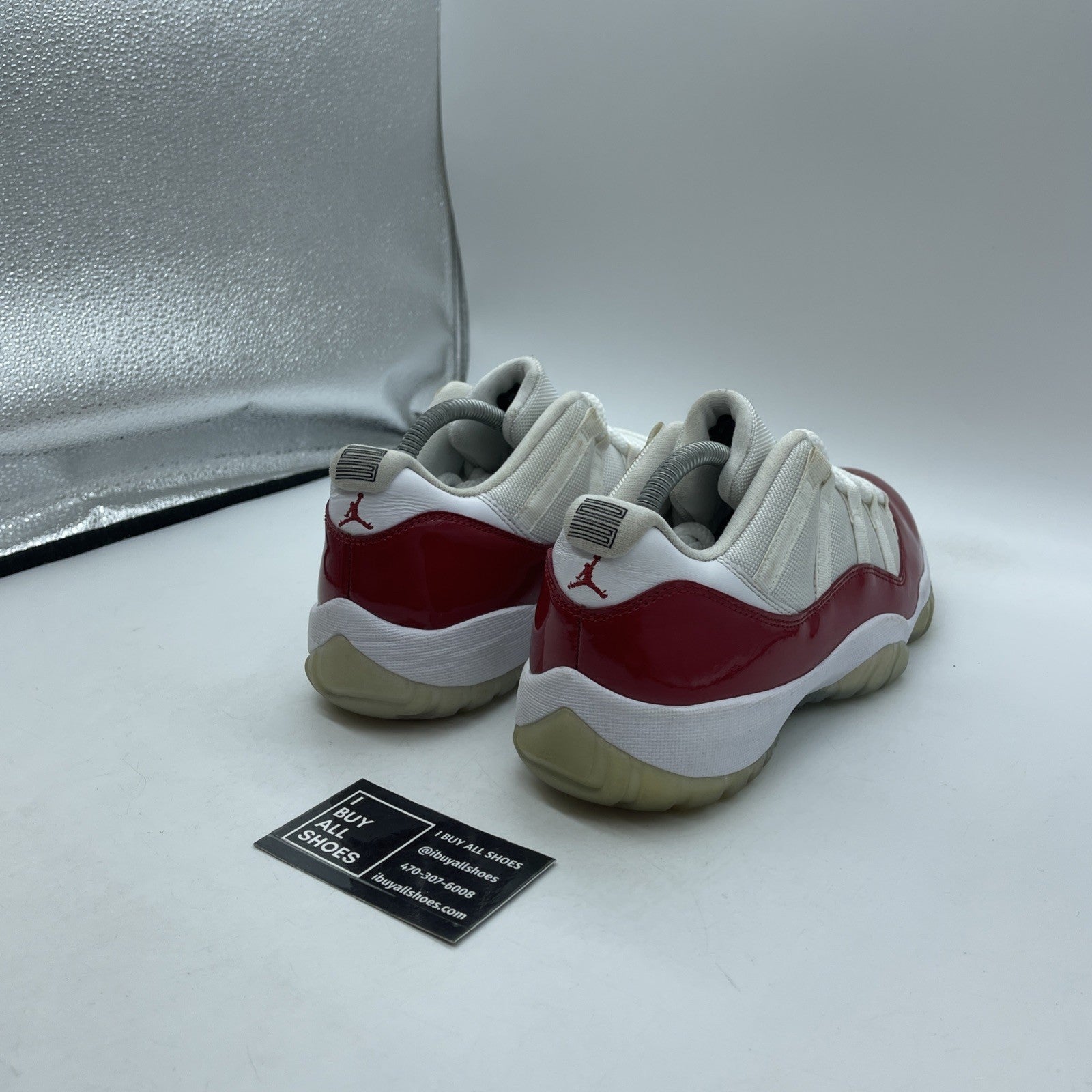 Size 9.5 - Air Jordan 11 Retro 2016 Low Cherry White Red Leather (528895-102)