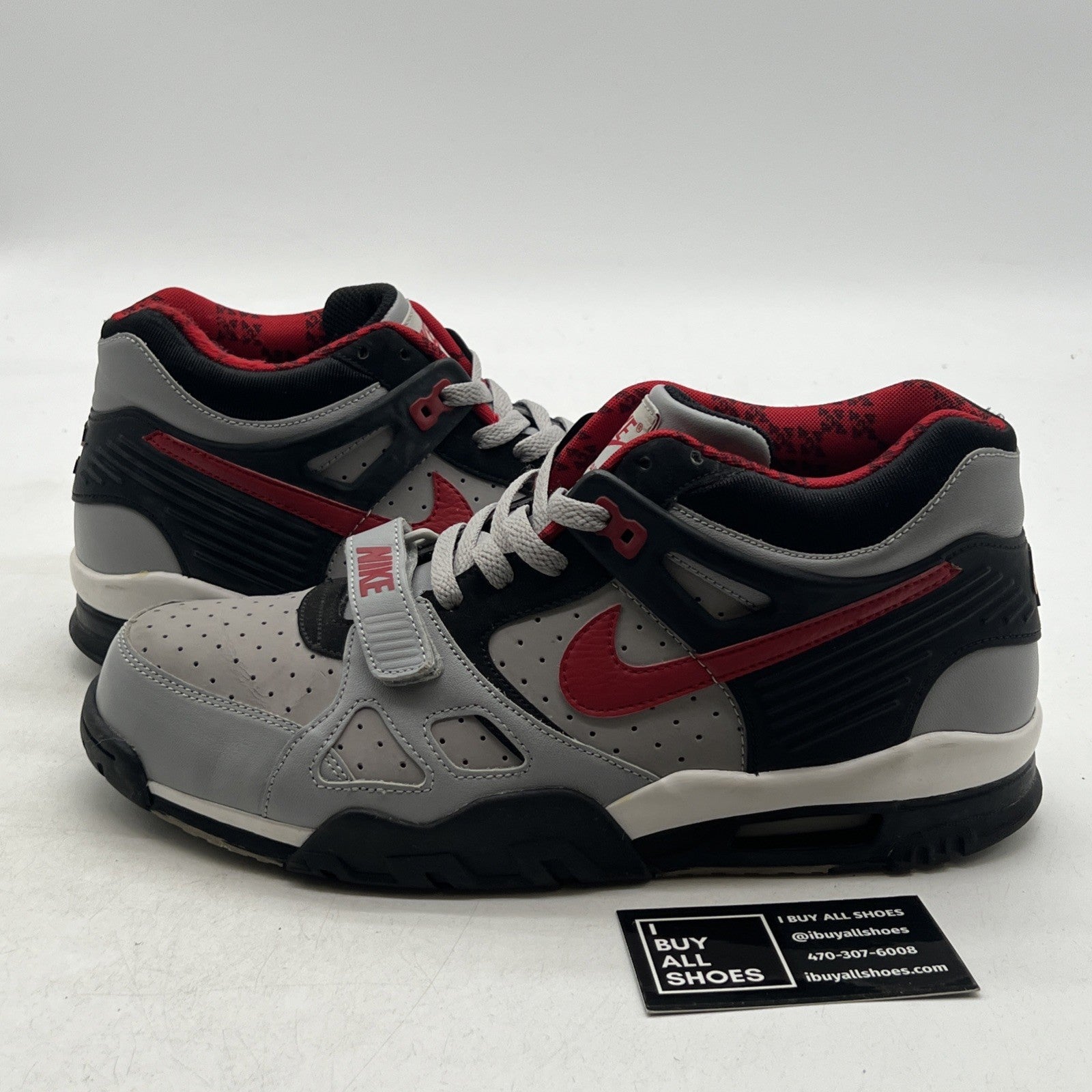 Size 10.5 - Nike Air Trainer Boys Shoes White Gray Siren Red (679006-061)