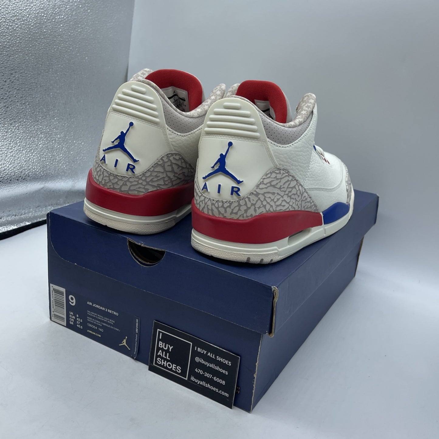 Size 9 - Air Jordan 3 Retro International Flight (136064-140)