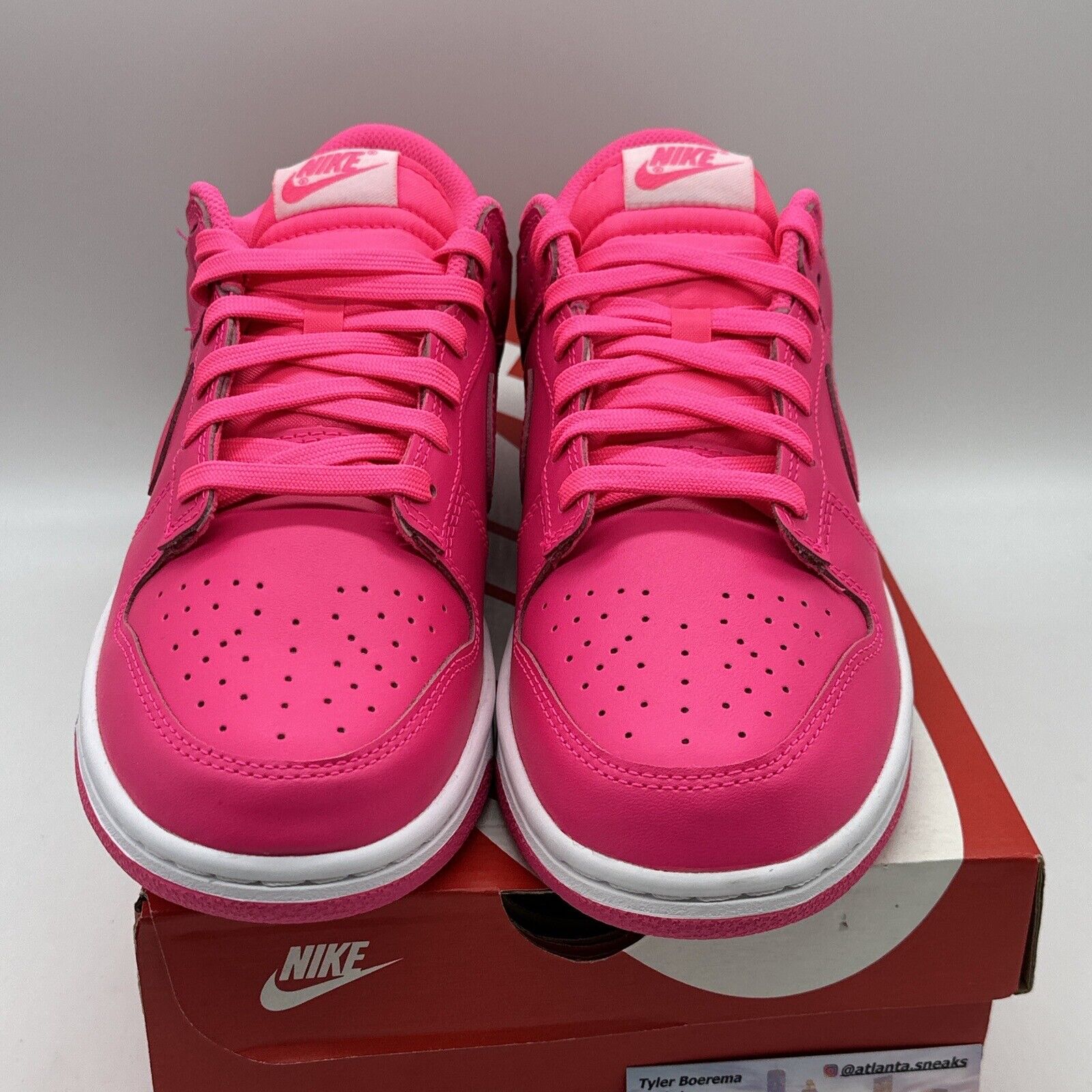 Nike Dunk Low ‘Hyper Pink’ Women's Size 10 Men's Size 8.5 DZ5196-600 Box Big Pin