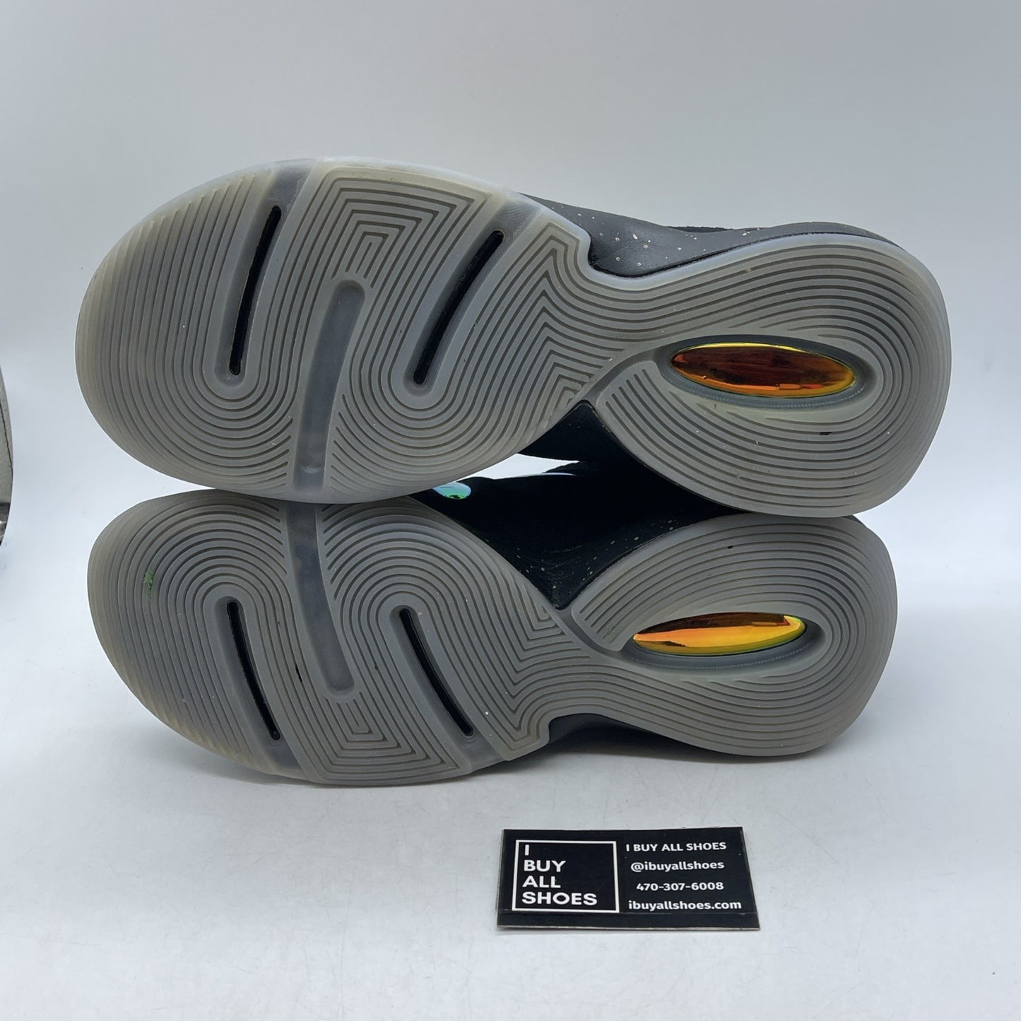 Size 12 - 741 Performance Rover Black moon
