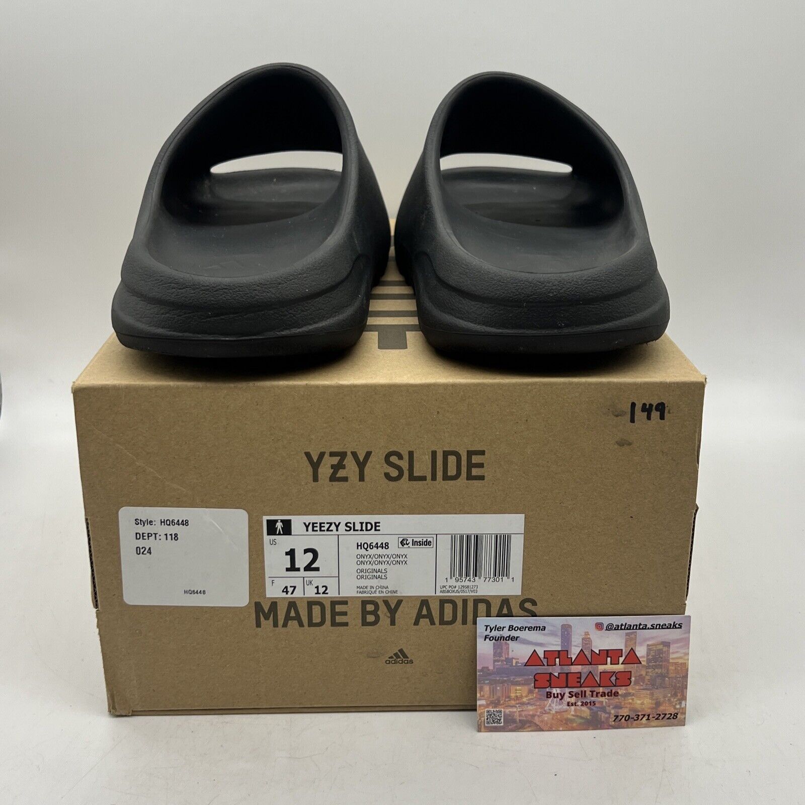 YEEZY SLIDE ONYX HQ6448 MENS SIZE 12 (HQ6448)