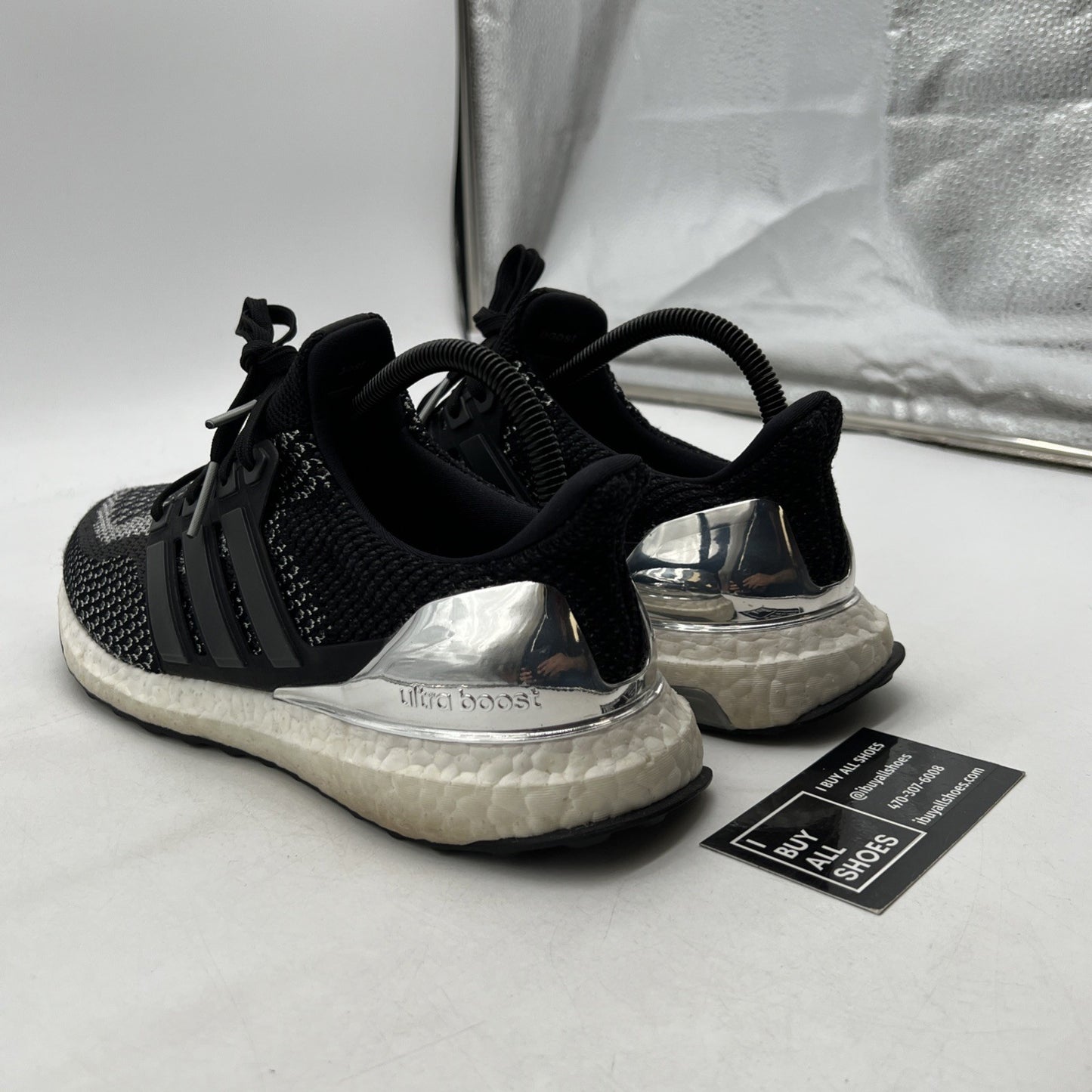 Size 8 - adidas UltraBoost 2.0 Limited Silver Medal (BB4077)