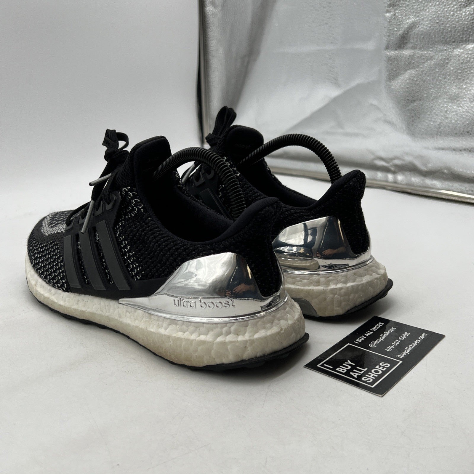 Size 8 - adidas UltraBoost 2.0 Limited Silver Medal (BB4077)