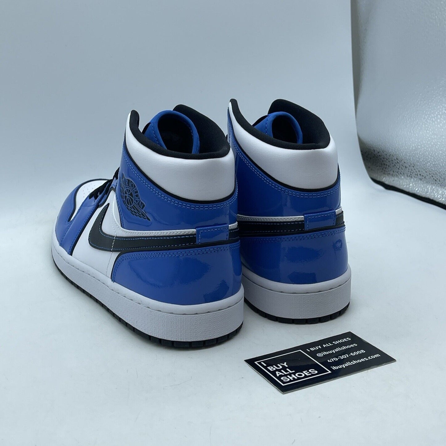 Size 12 - Air Jordan 1 SE Mid Signal Blue White Black Leather (DD6834-402)