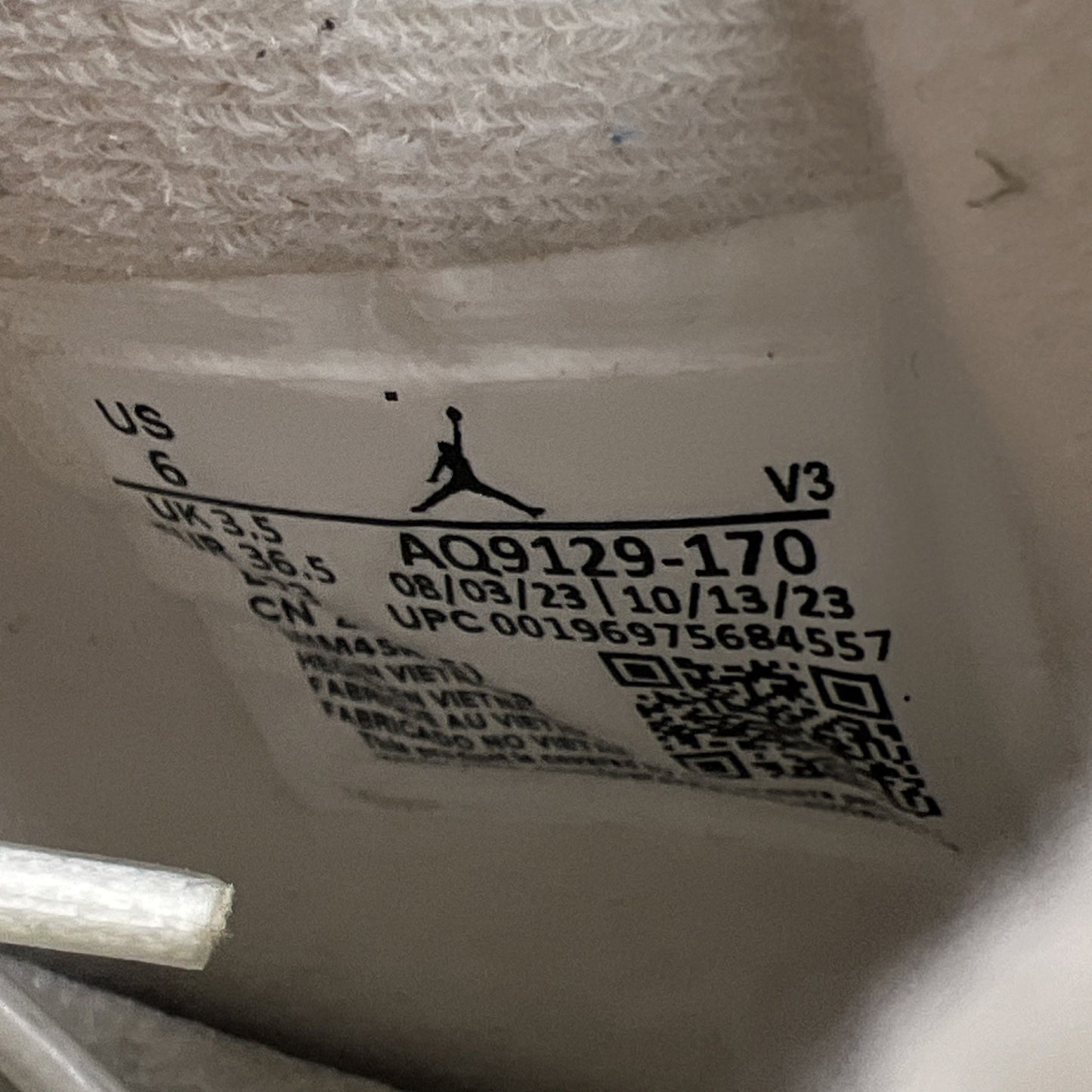 Size 6 - Air Jordan 4 Retro Metallic Gold W (AQ9129-170)