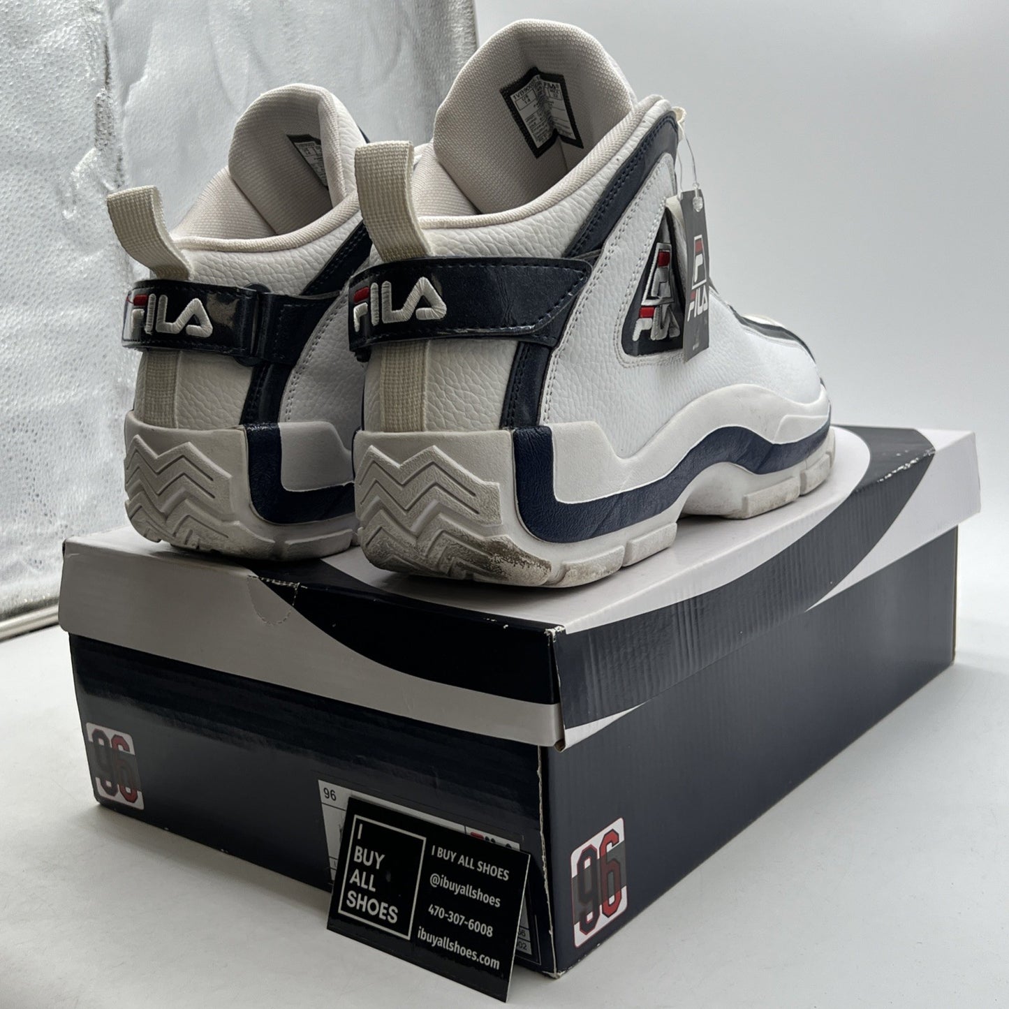 Size 14 - FILA GRANT HILL 2 II WHITE NAVY BLUE RED