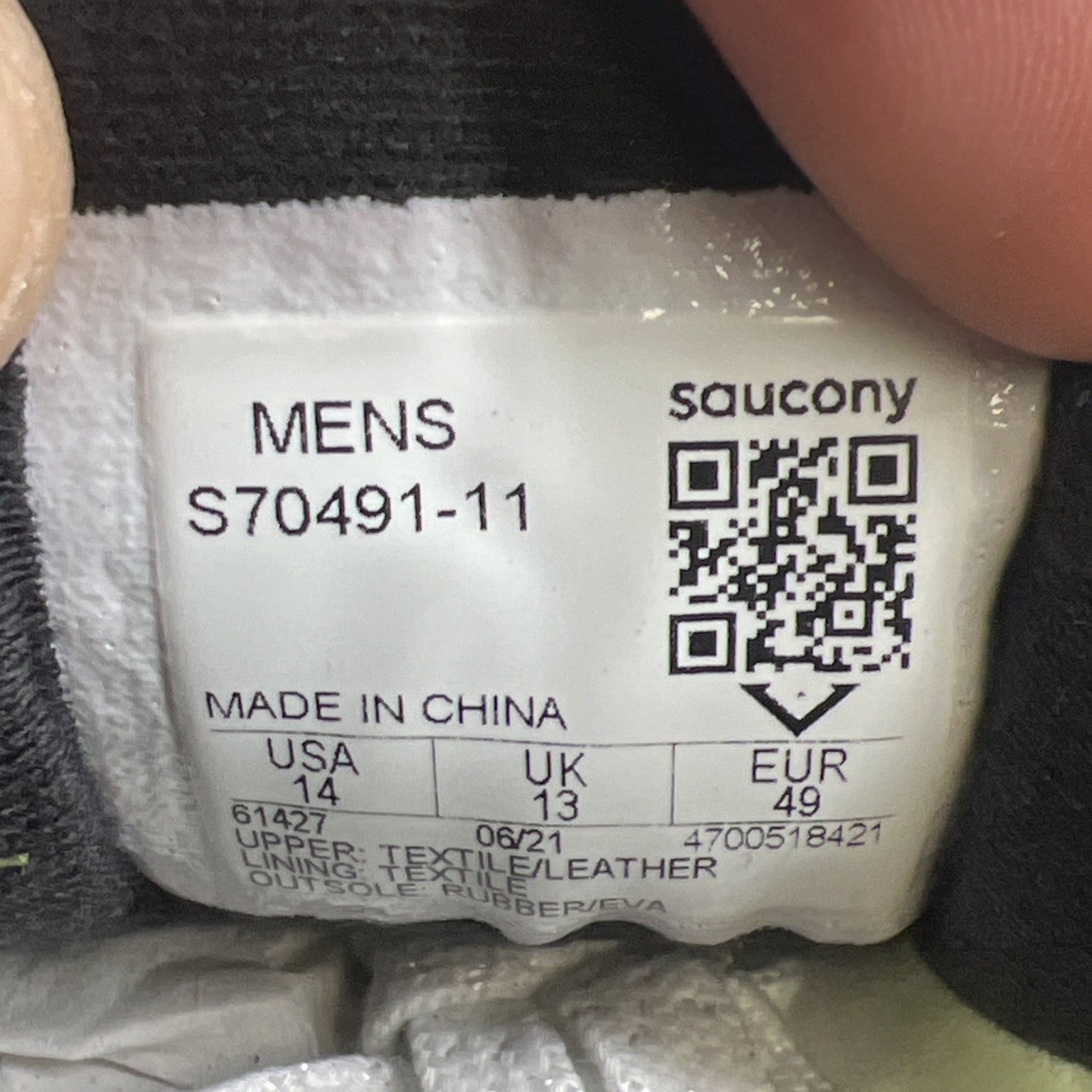 Size 14 - Saucony Grid Azura 2000 Black Yellow (S70491-11)
