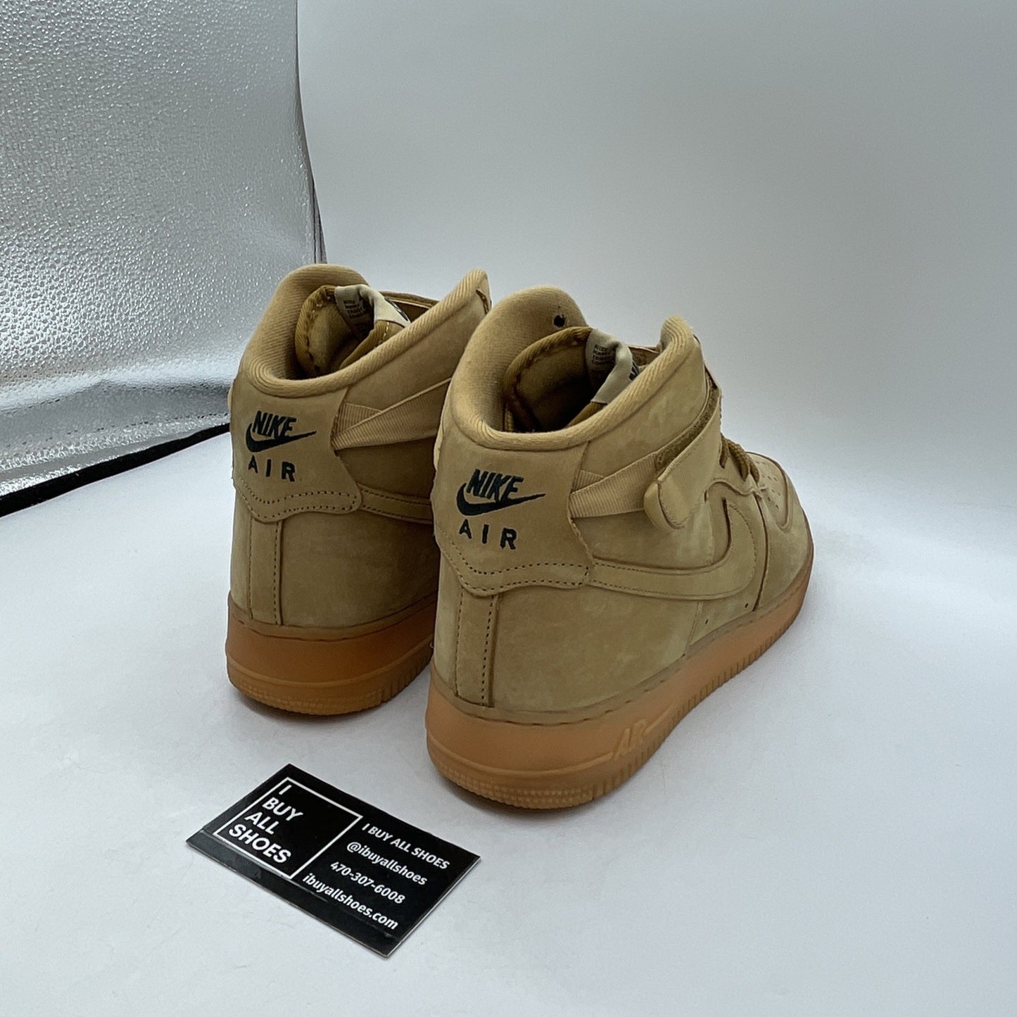 Size 10 - Nike Air Force 1 '07 LV8 WB High Flax Brown Suede (882096-200)