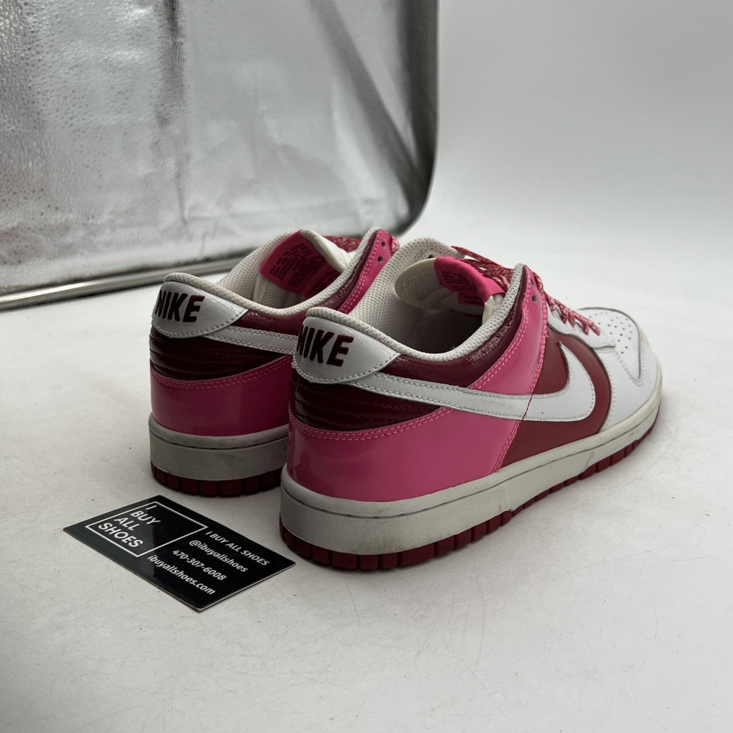 Size 11W - Nike Dunk Low Valentine’s Day White Pink EUC 2007 (917813-114)