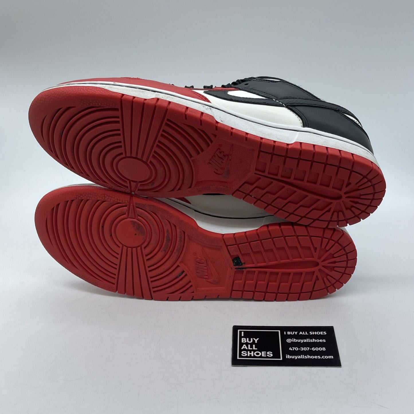 Size 10.5 - Nike Dunk Low EMB x NBA 75th Anniversary - Bulls 2021 (DD3363-100)