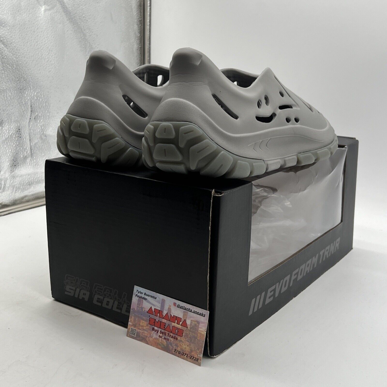 Size 12/13 - SIA Collective Evo Foam Runners Shoes Sneakers Grey