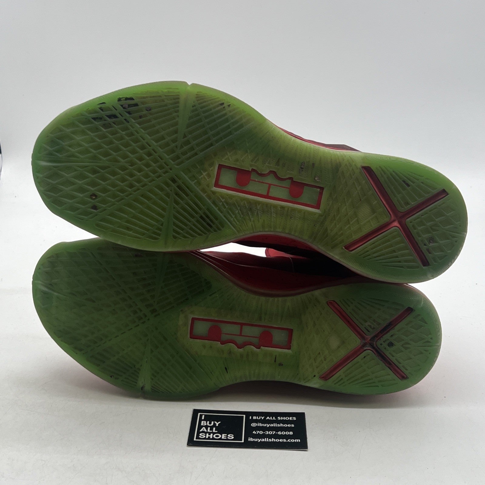 Size 14 - Nike LeBron 10 Christmas (541100-600)