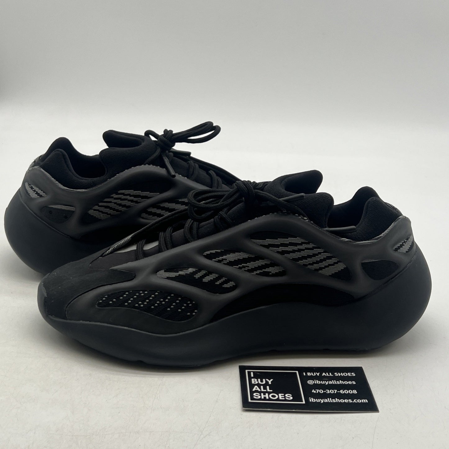 Size 9.5 - Adidas Yeezy 700 V3 Alvah (H67799)