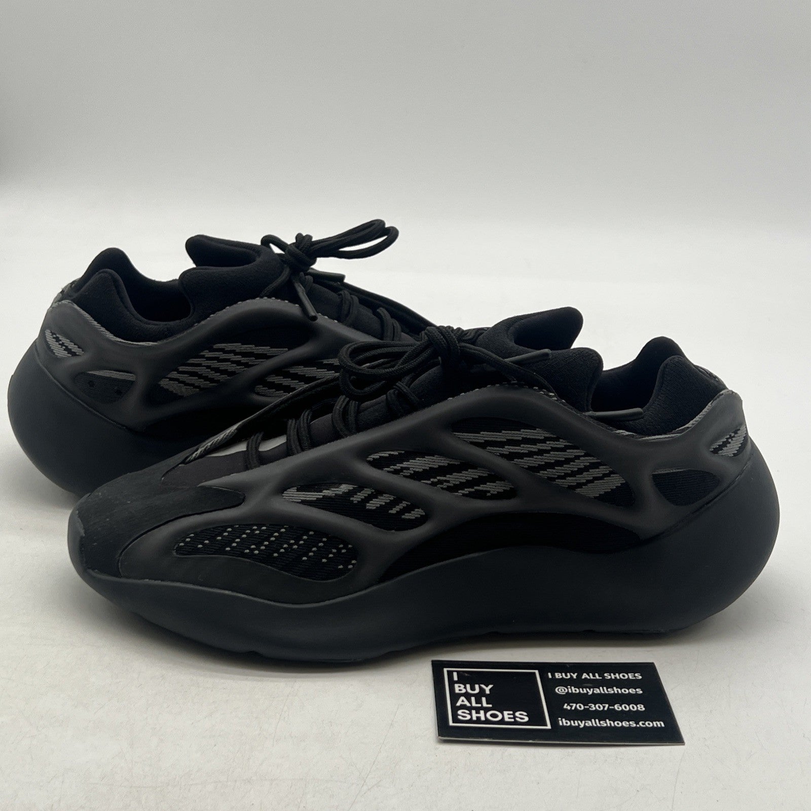 Size 9.5 - Adidas Yeezy 700 V3 Alvah (H67799)