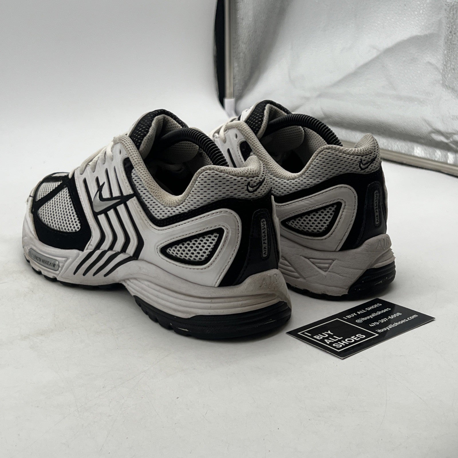 Size 8 - Nike Air Pegasus 2005 (FJ1909-100)