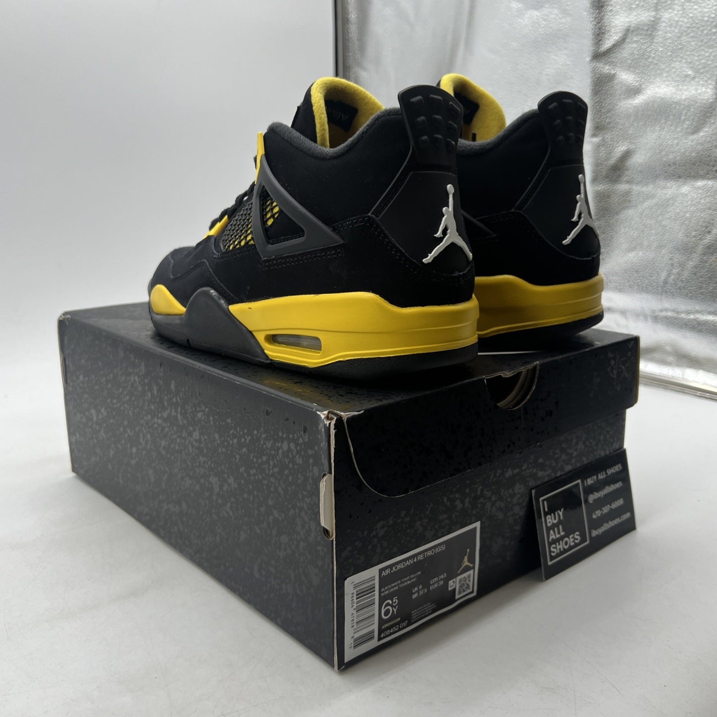 Size 6.5 - Air Jordan 4 Retro Mid Thunder (408452-017)