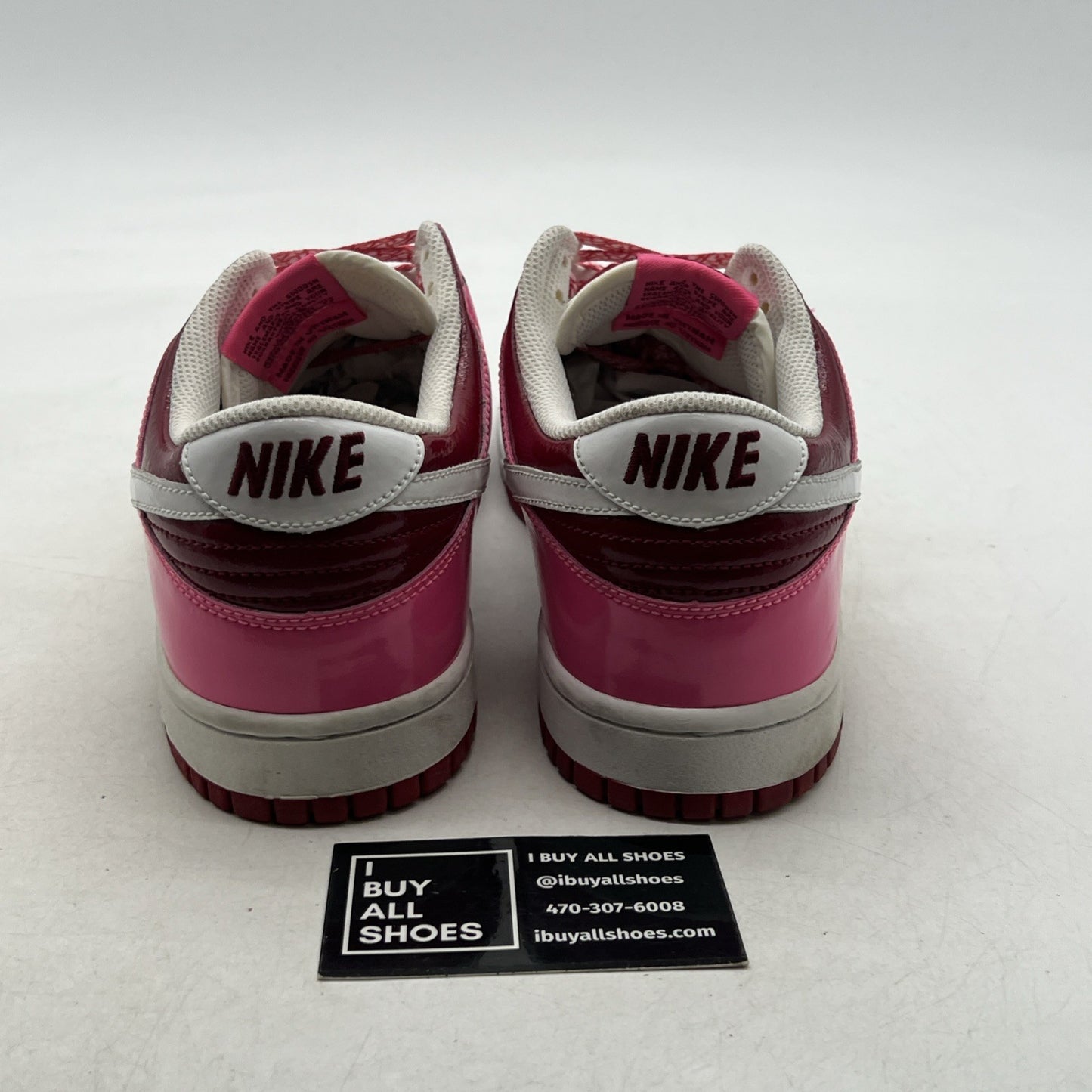 Size 11W - Nike Dunk Low Valentine’s Day White Pink EUC 2007 (917813-114)