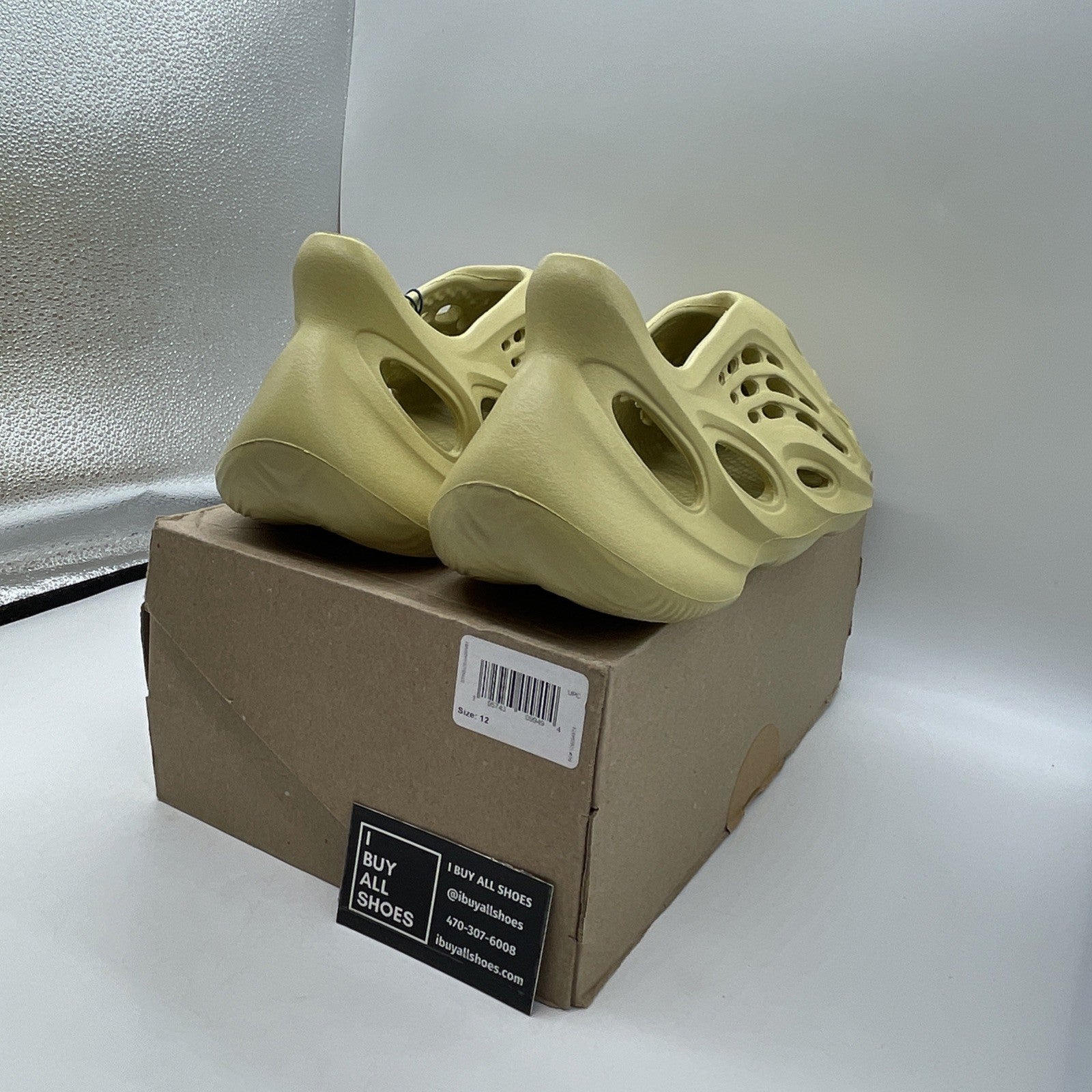 Size 12 - Adidas Yeezy Foam Runner Sulfur 2022 Yellow (GV6775)