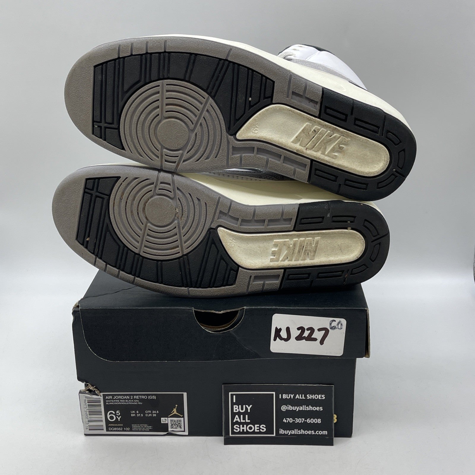 Size 6.5Y (GS) - Air Jordan 2 Retro Mid White Cement