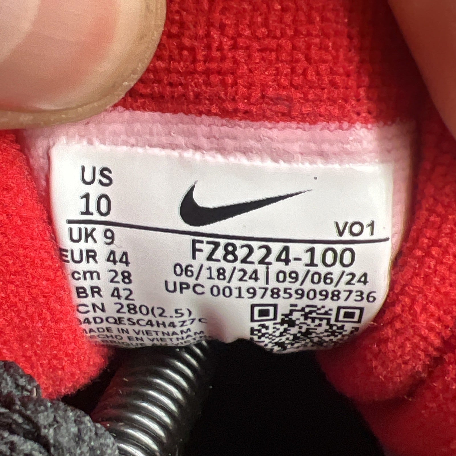Size 10 - Nike Air Diamond Turf 2025 49ers (FZ8224-100)