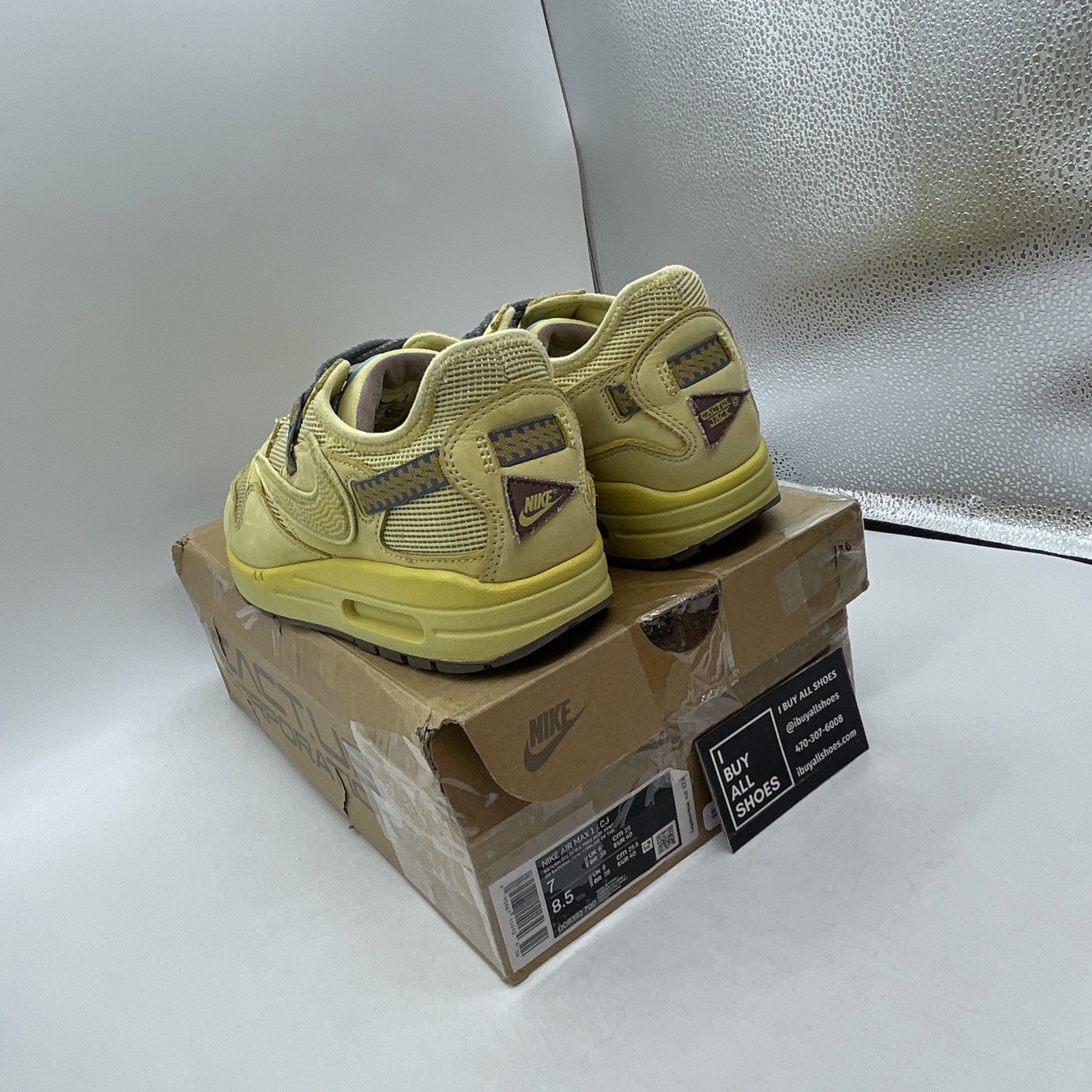 Size 7 - Nike Air Max 1 x Travis Scott Saturn Gold (DO9392-700)