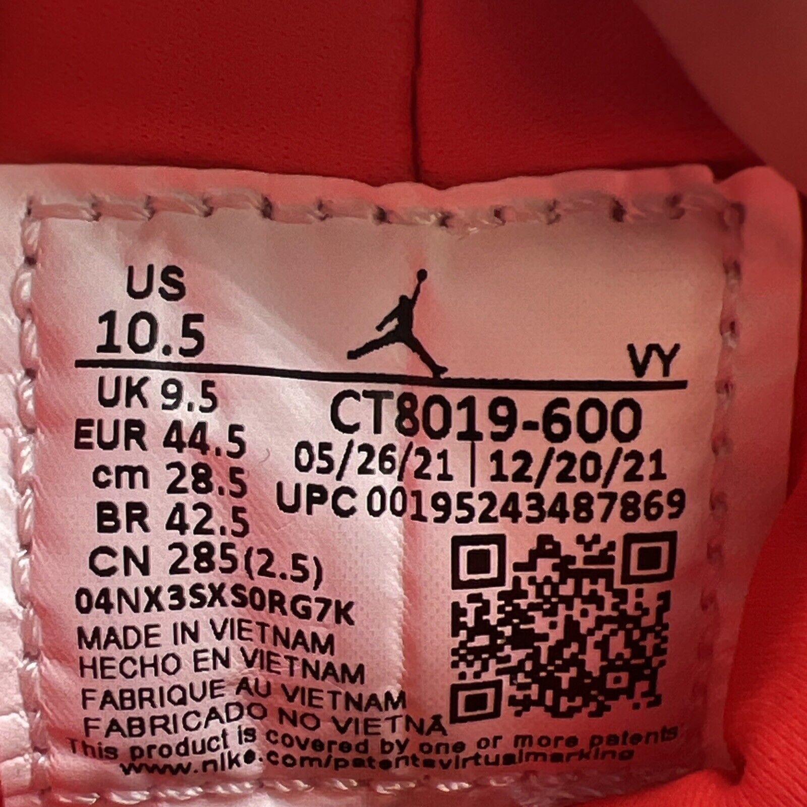 Size 10.5 - Air Jordan 9 Chile Red (CT8019-600)
