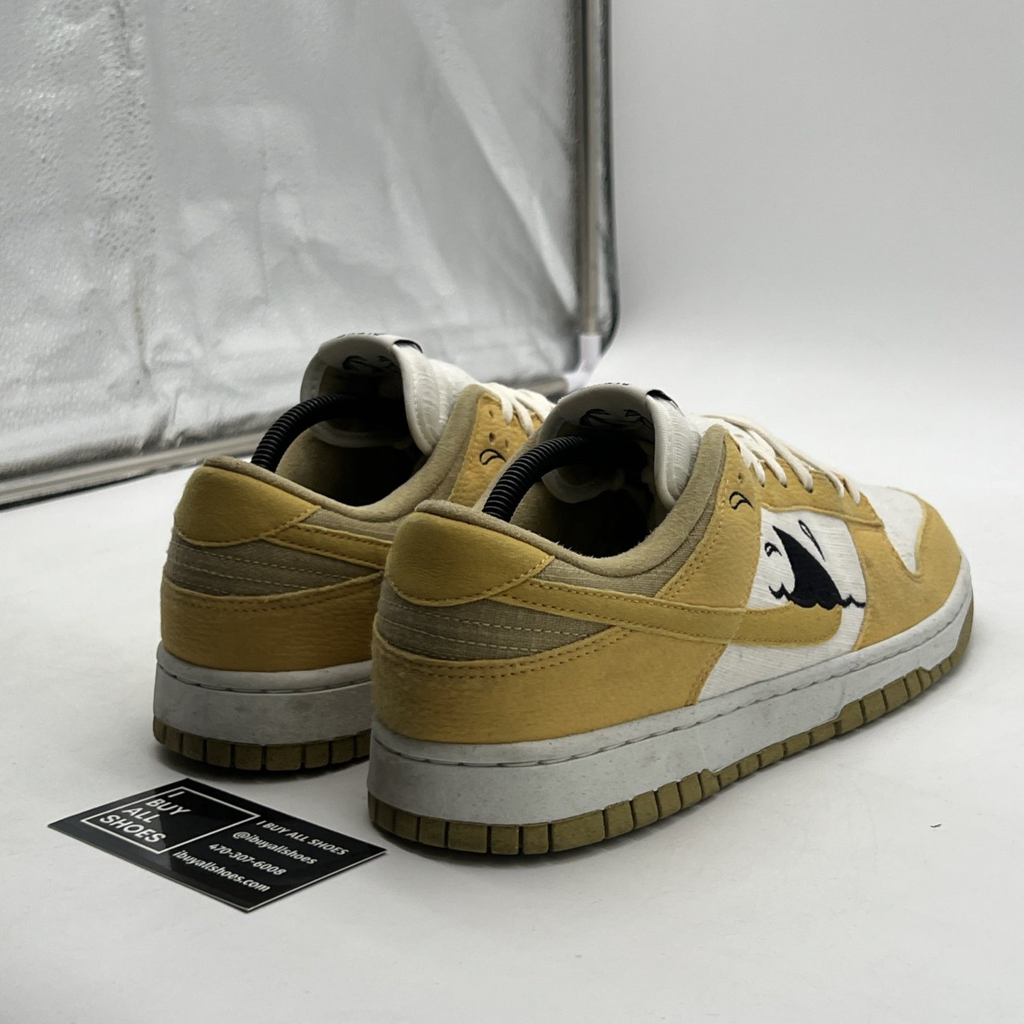 Size 10.5 - Nike Dunk Low Sun Club (DV1681-600)