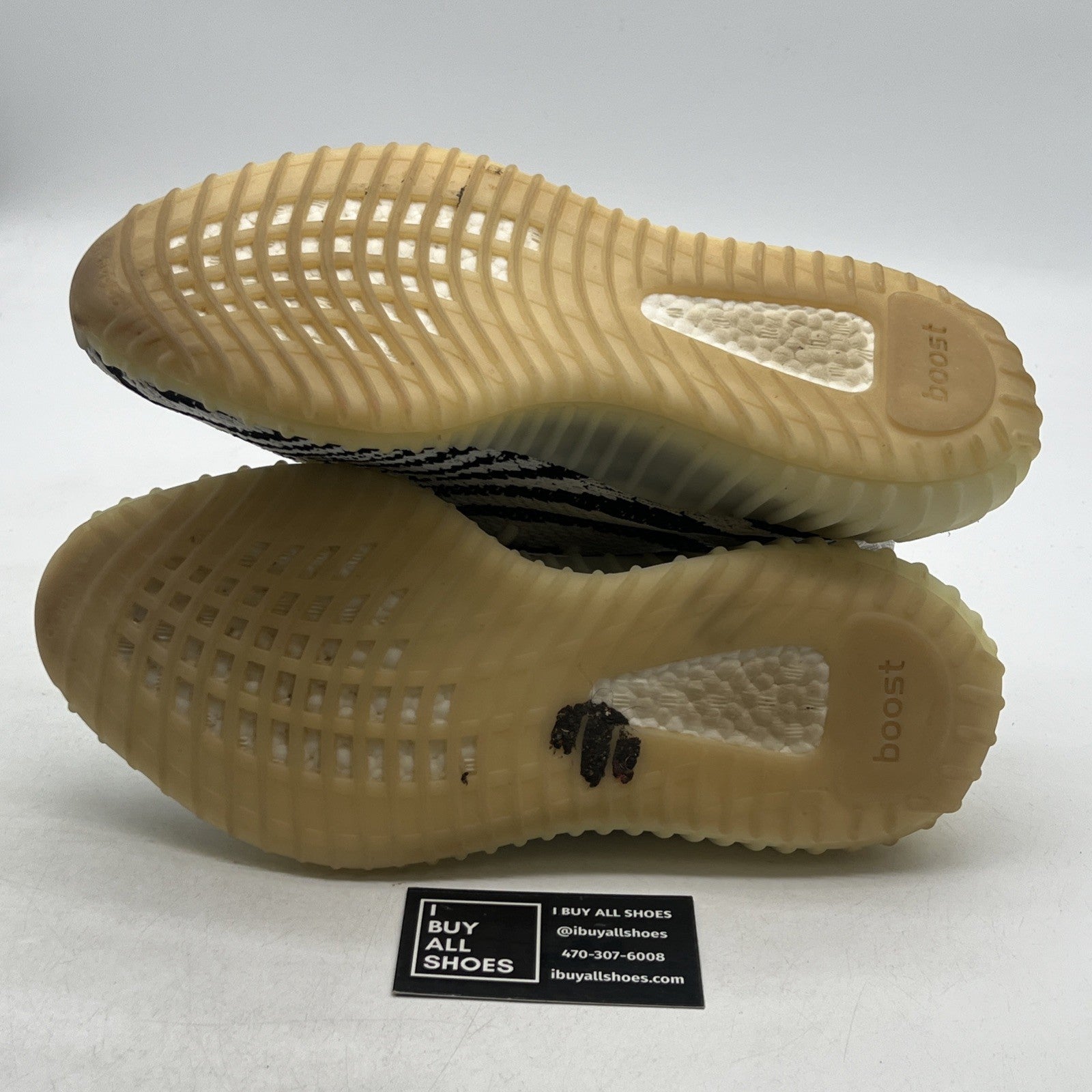Size 9.5 - adidas Yeezy Boost 350 V2 Low Zebra (CP9654)