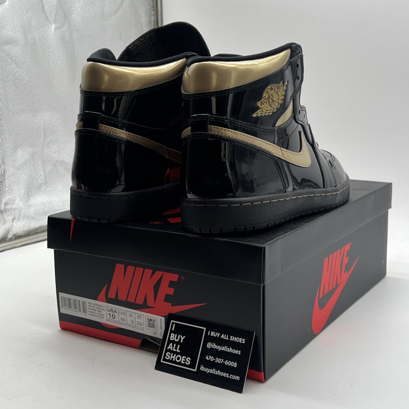 Size 10 - Air Jordan 1 Black 2020 (555088-032)