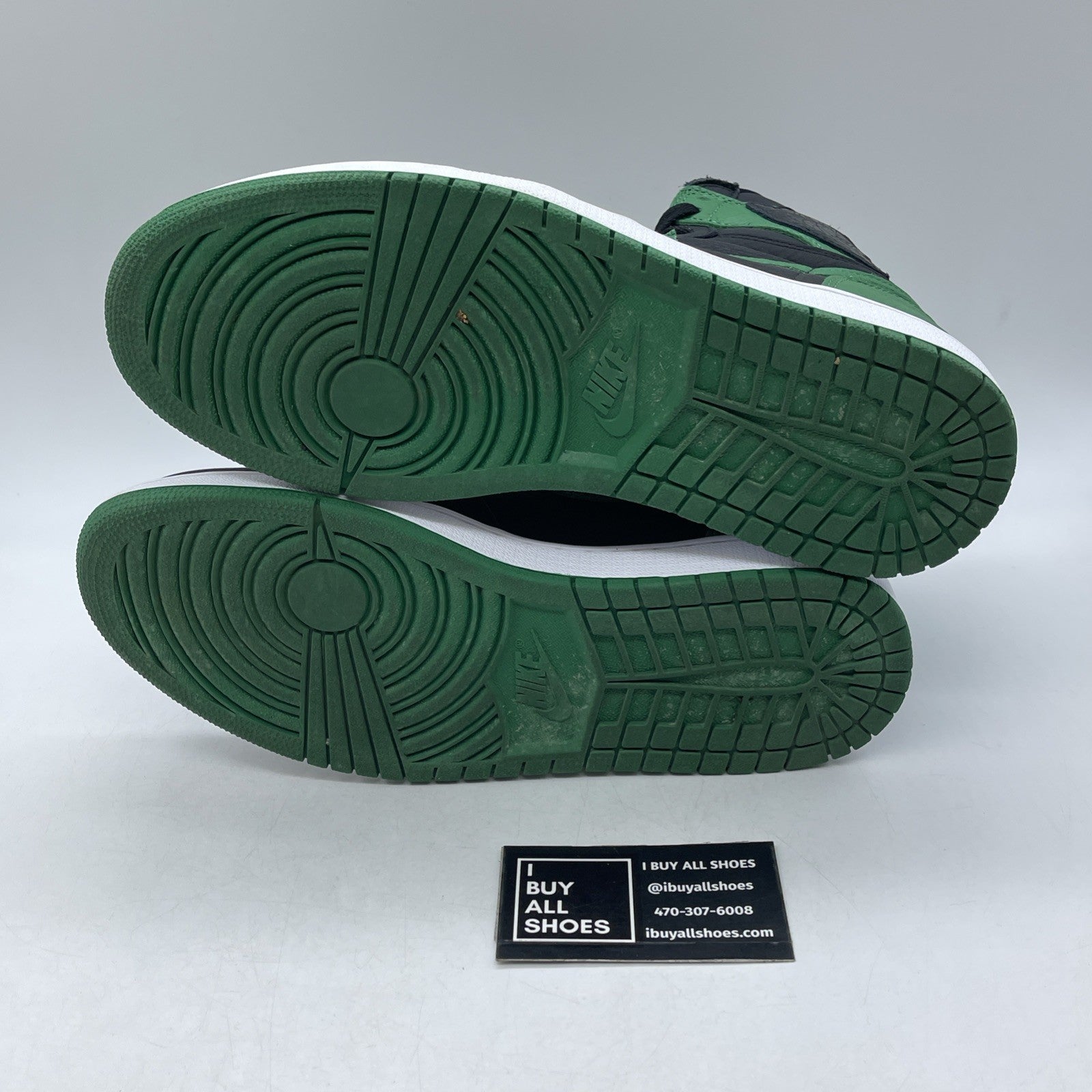 Size 9 - Air Jordan 1 Retro OG High Pine Green 2.0 (555088-030(