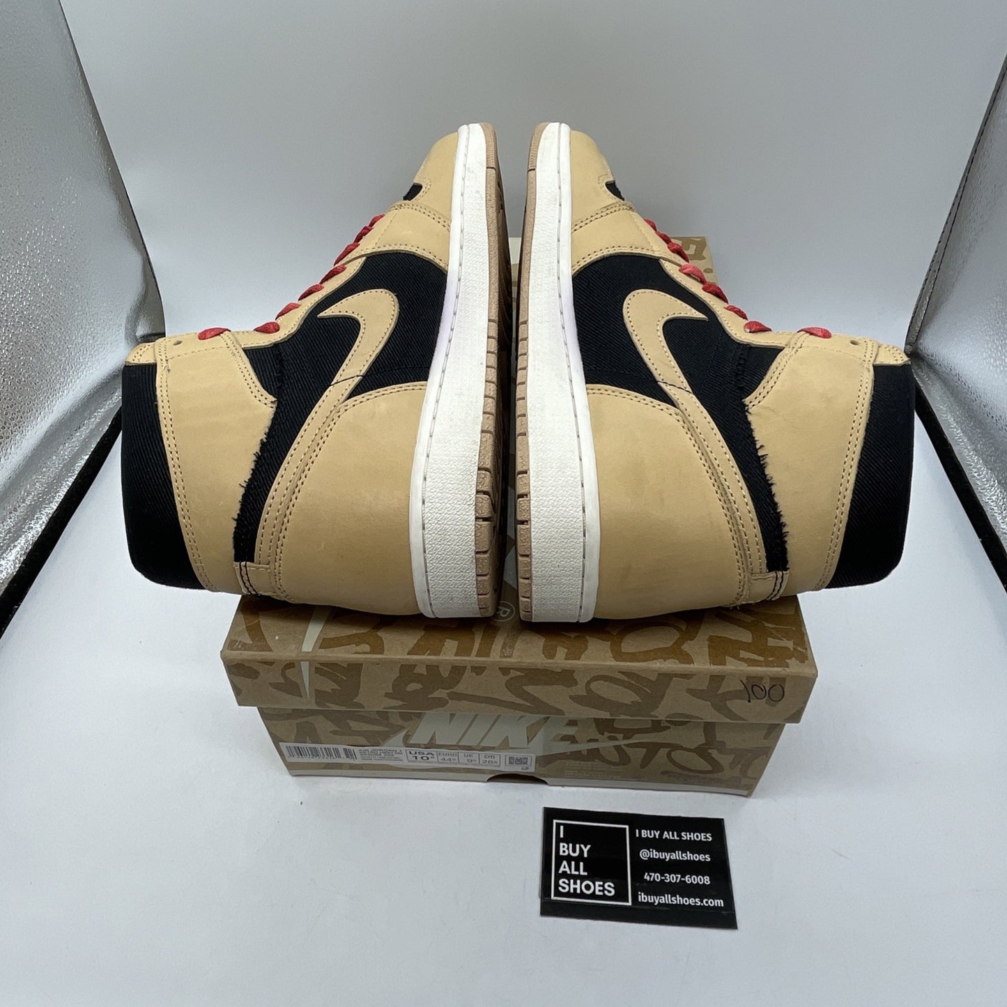 Size 10.5 - Jordan 1 Retro High OG Heirloom 2022 Suede Leather (555088-202)