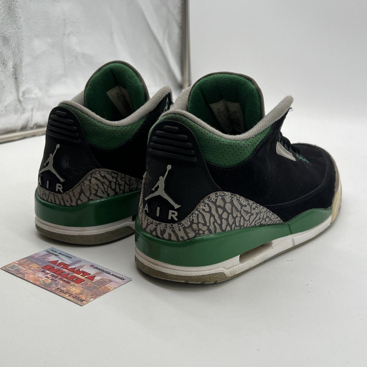 Size 8.5 - Air Jordan 3 Retro Mid Pine Green (CT8532-030)