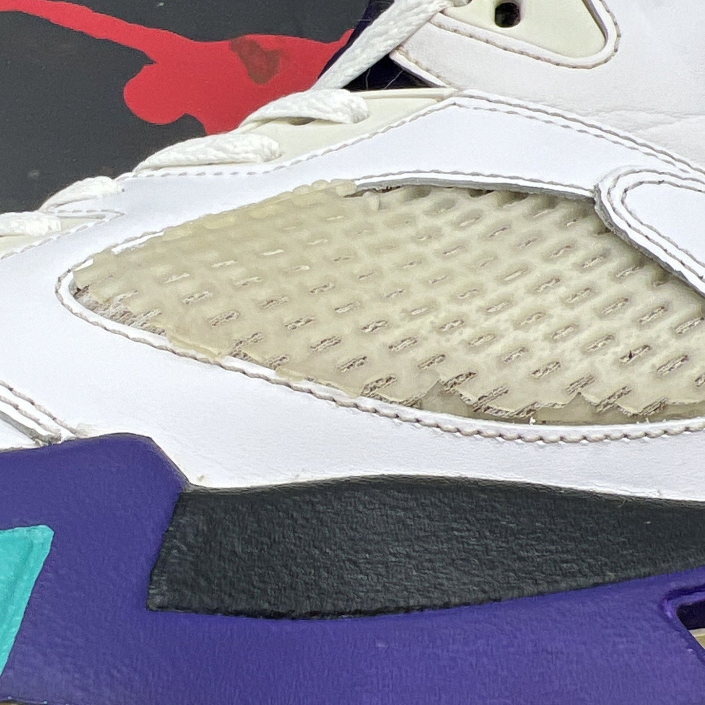Size 9 - Air Jordan 5 Retro Grape 2013 (136027-108)