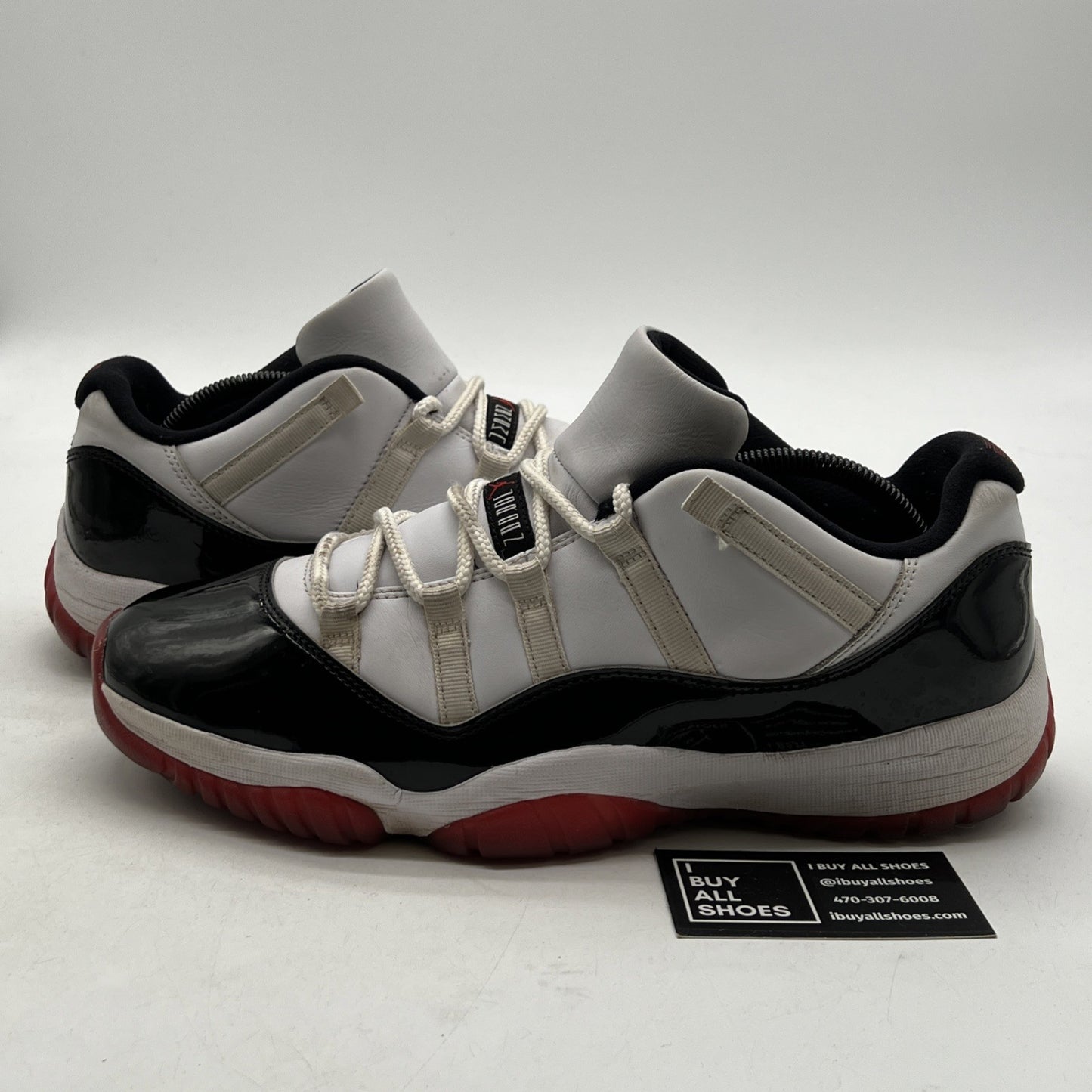 Size 11.5 - Air Jordan 11 Retro Low Concord-Bred (AV2187-160)