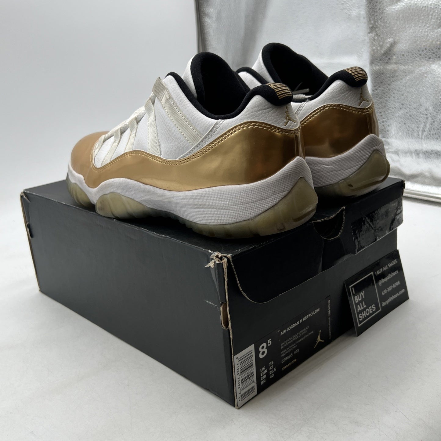 Size 8.5 - Air Jordan 11 Retro Low Closing Ceremony (528895-103)