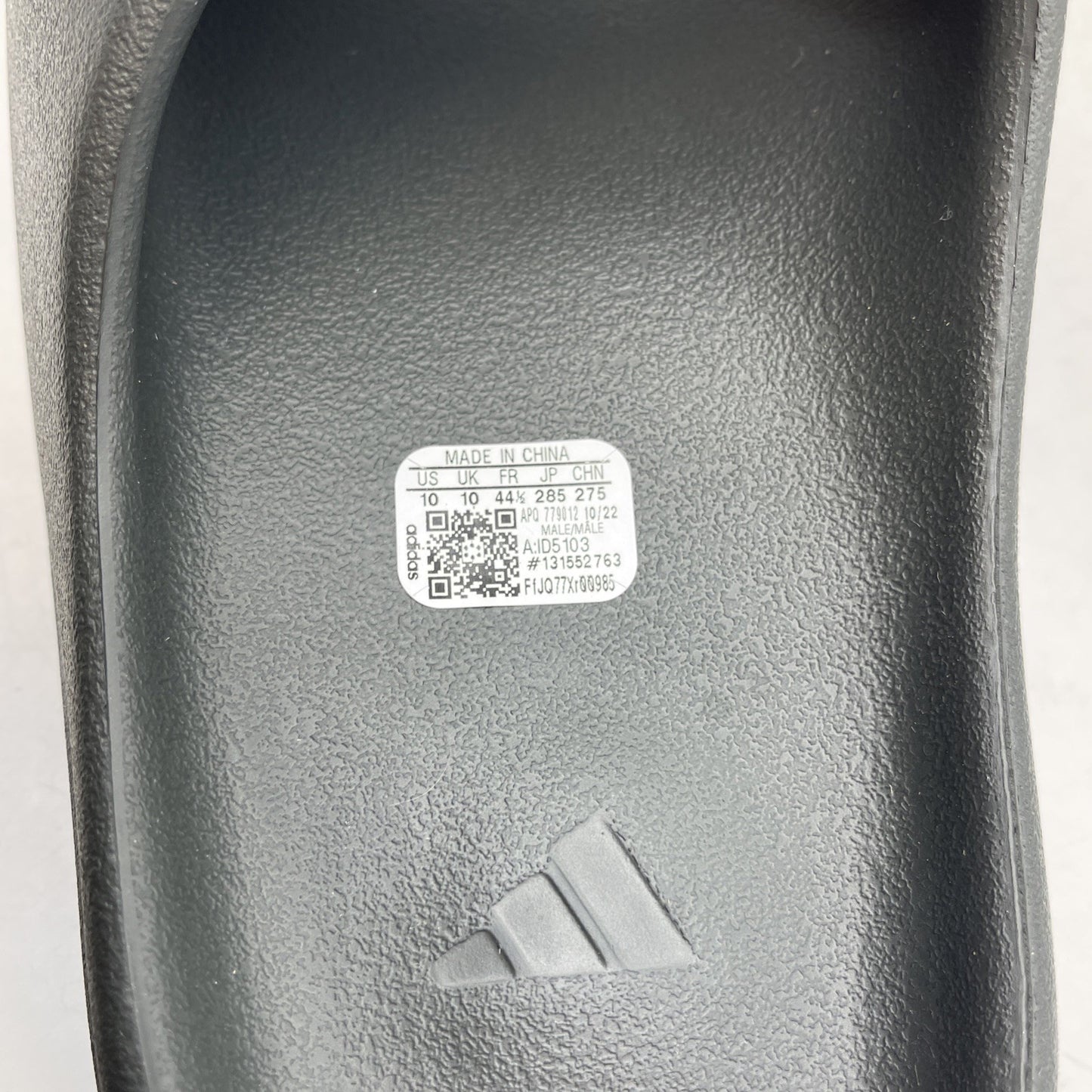 Size 10 - Adidas Yeezy Slide Dark Onyx Black (ID5103)
