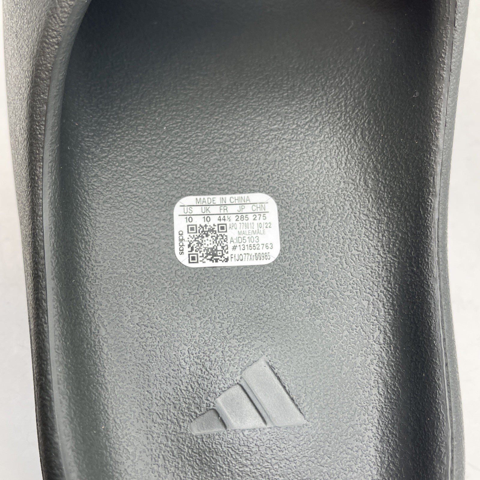 Size 10 - Adidas Yeezy Slide Dark Onyx Black (ID5103)