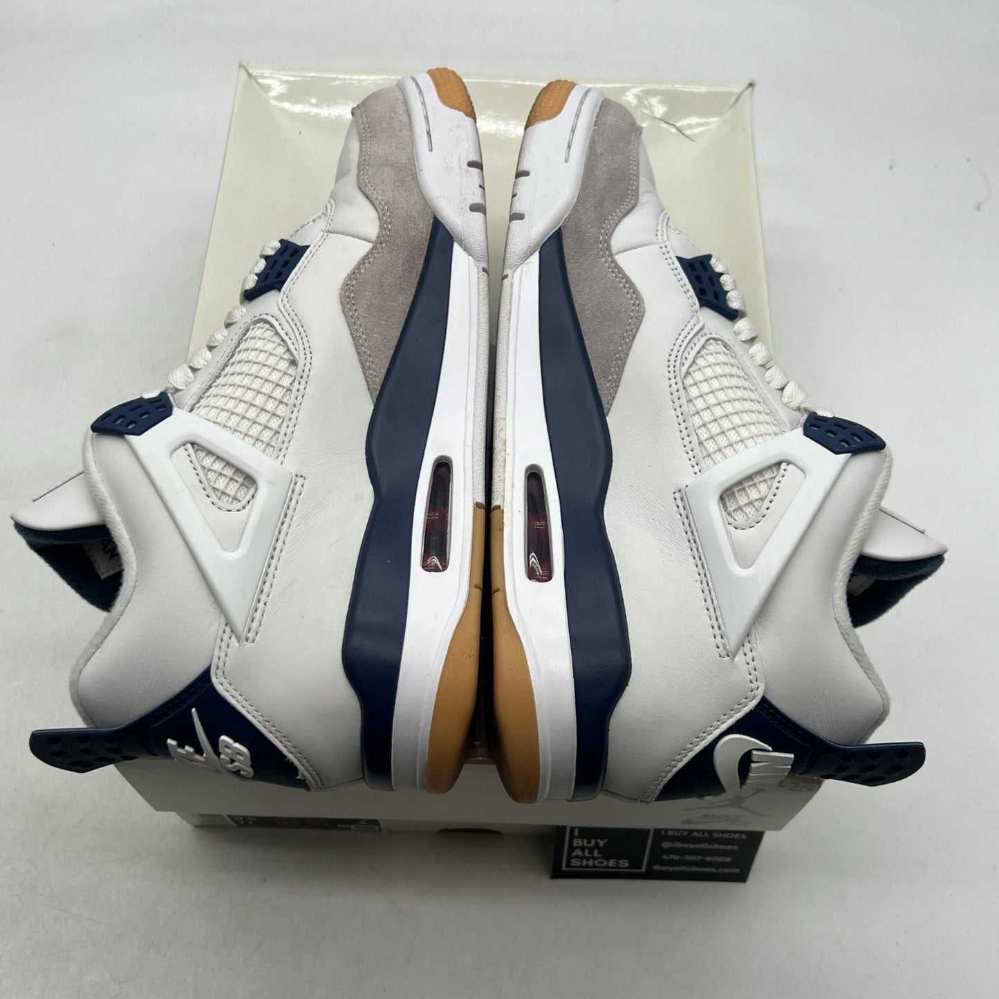 Size 9.5 - Nike SB x Air Jordan 4 Retro SP Navy (DR5415-100)