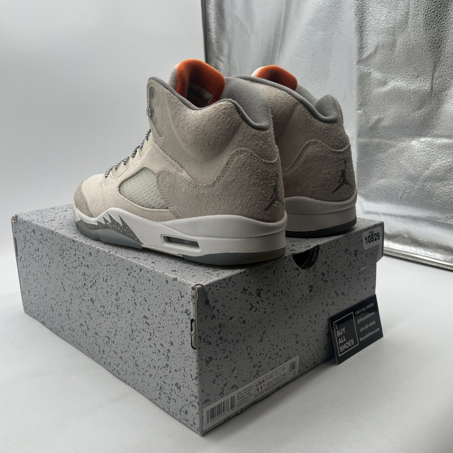 Size 11.5 - Air Jordan 5 Retro SE Craft Light Orewood Brown (FD9222-180)