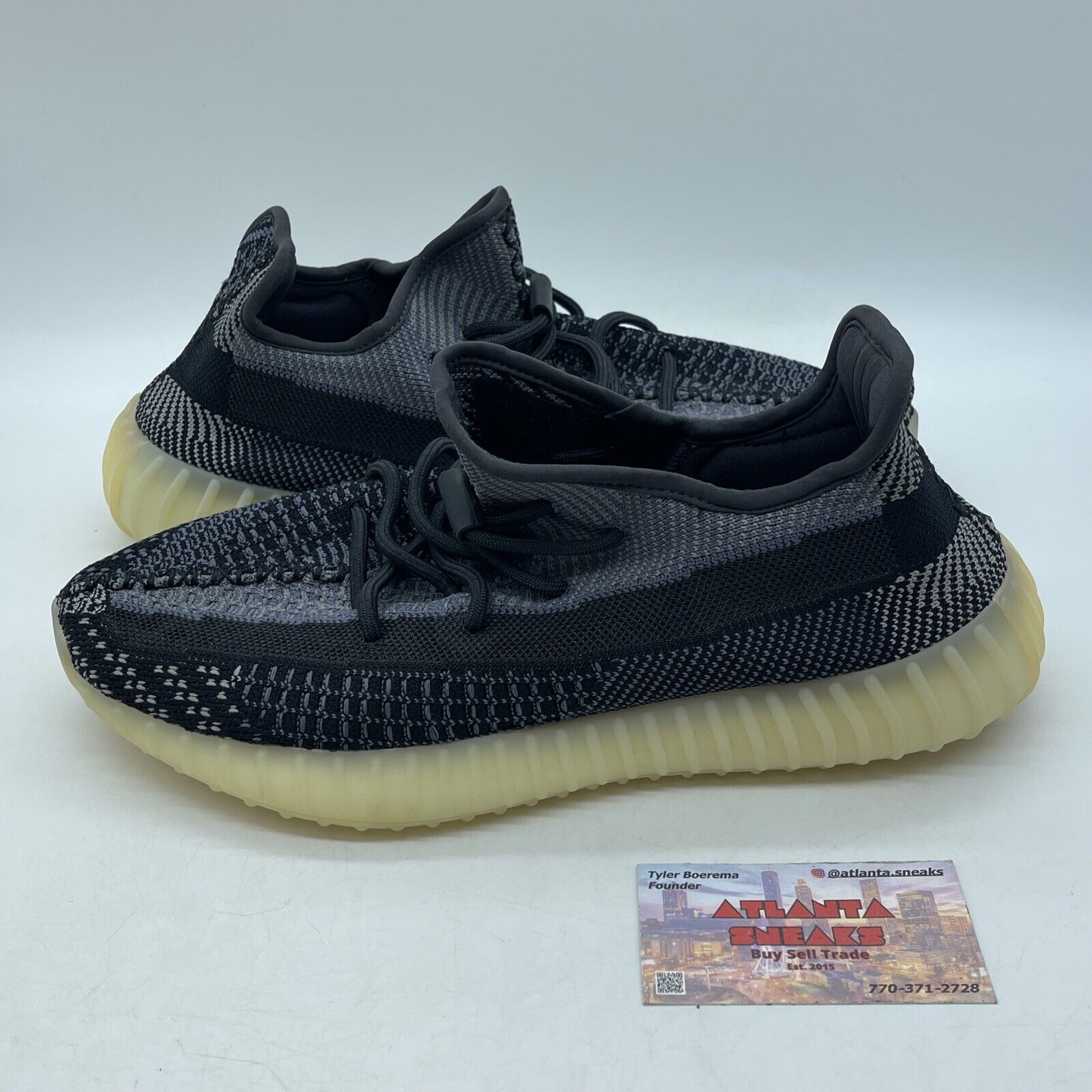 Size 10.5 - adidas Yeezy Boost 350 V2 Low Carbon black Blue (FZ500)