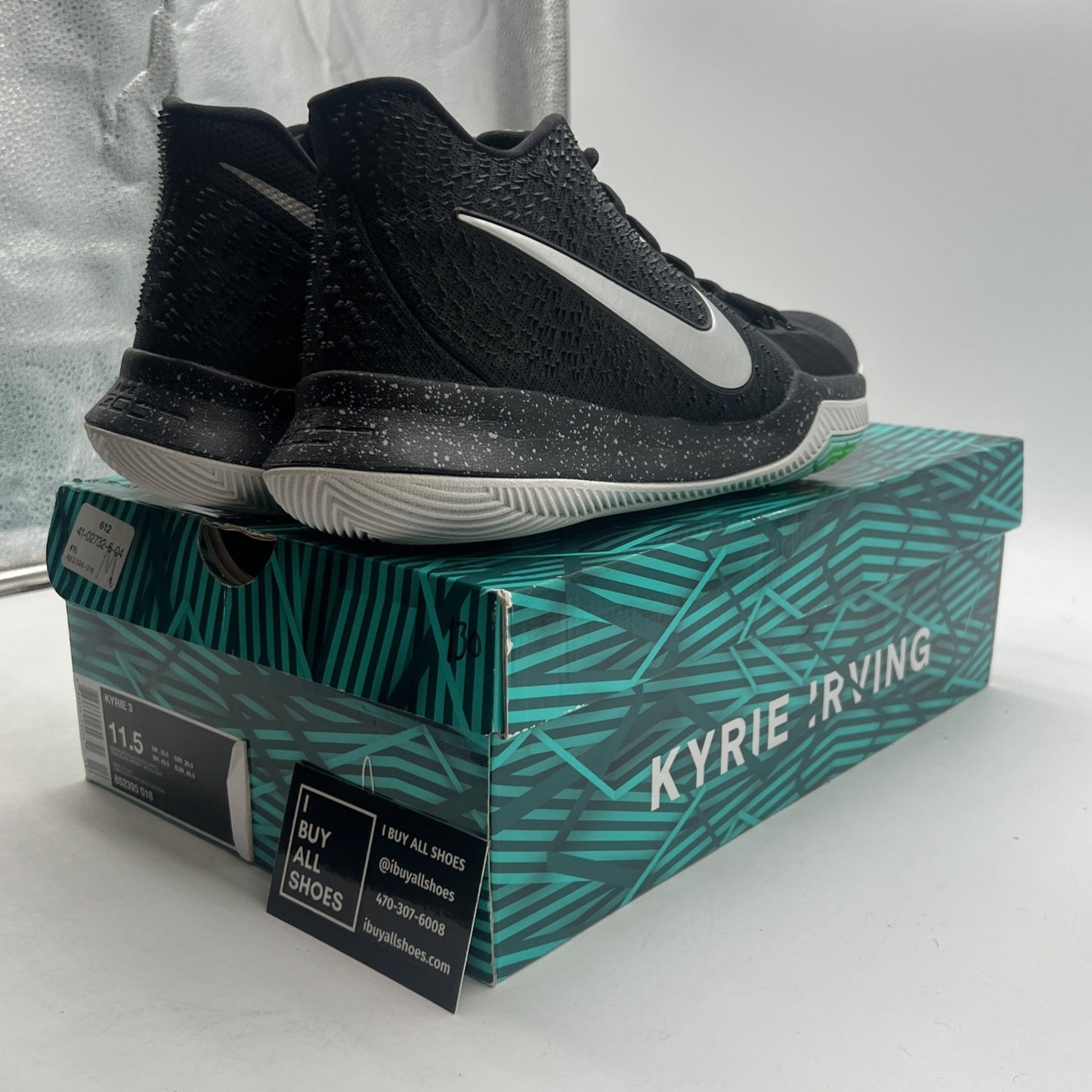 Size 11.5 - Nike Kyrie 3 Black Ice (852395-018)