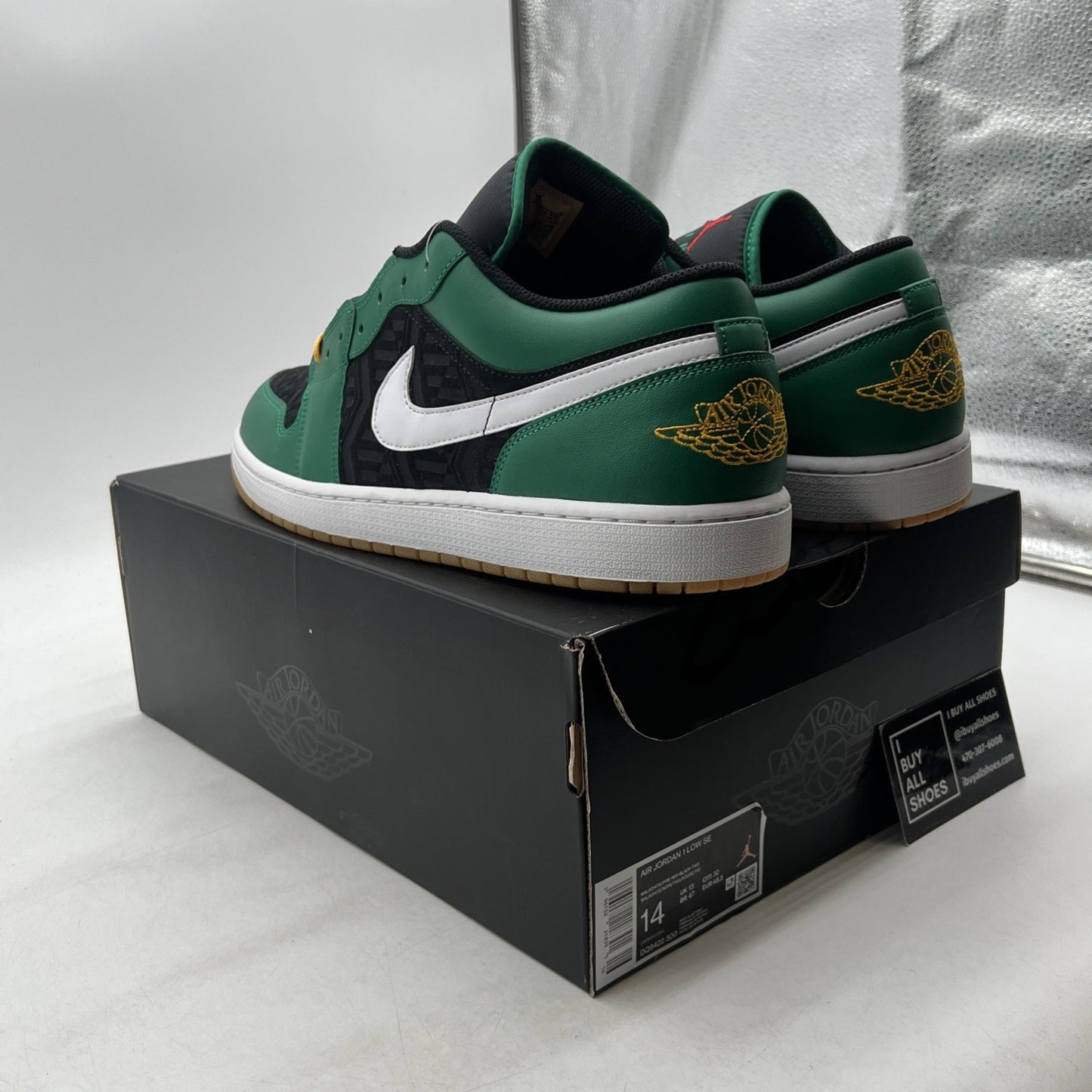 Size 14 - Air Jordan 1 SE Low Christmas (DQ8422-300)