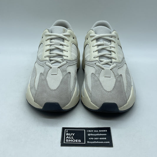 Size 9.5 - adidas Yeezy Boost 700 Low Analog (EG7596)