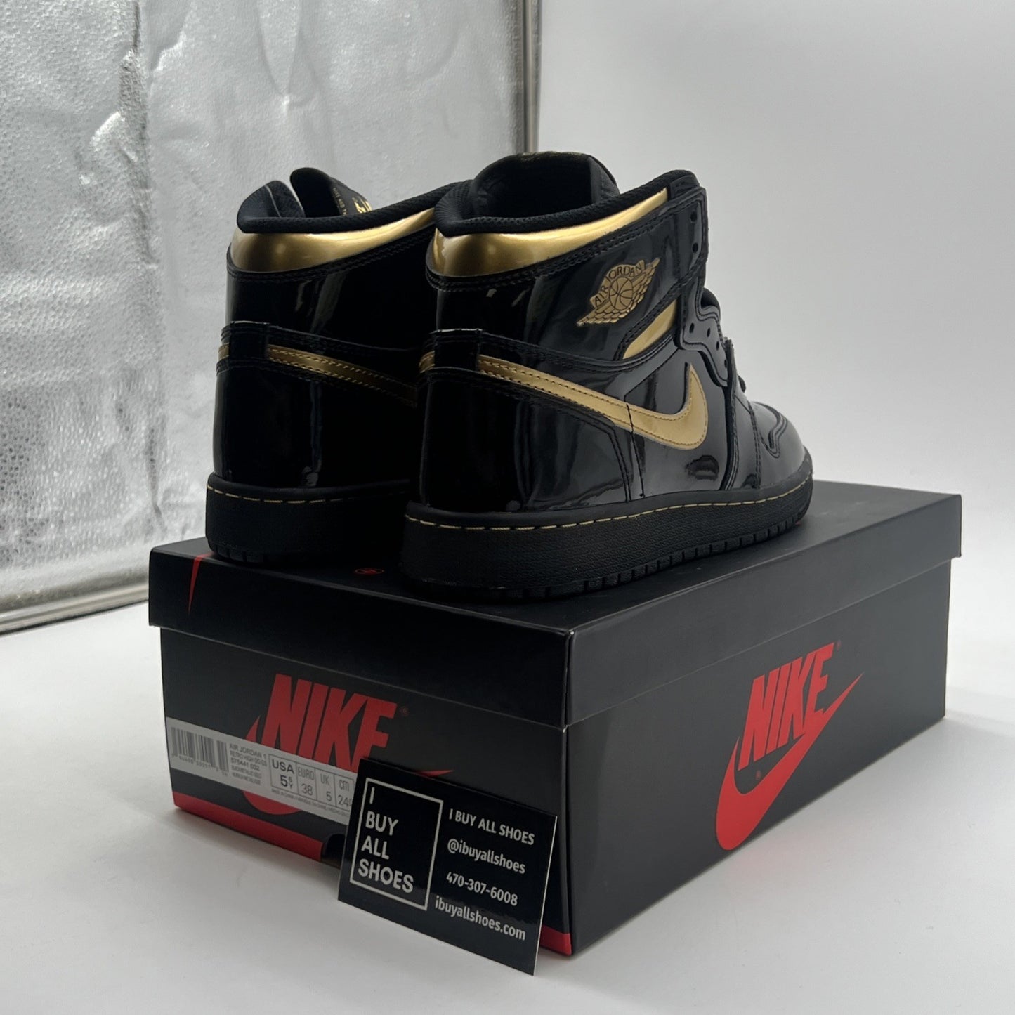 Size 5.5Y - Air Jordan 1 Black 2020 (575441-032)