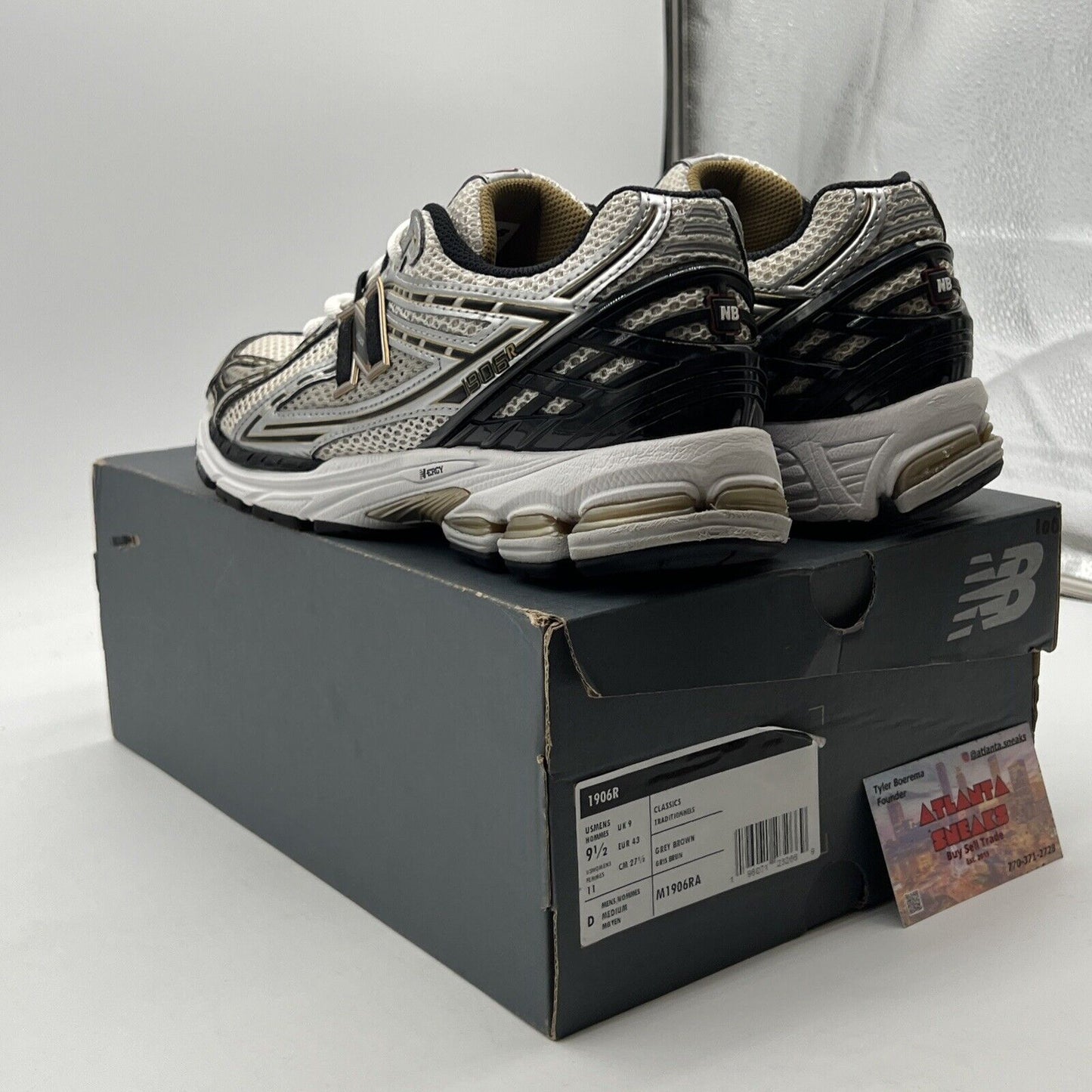 Size 9.5 - New Balance 1906R Metallic Silver Metallic Gold (M1906RA)