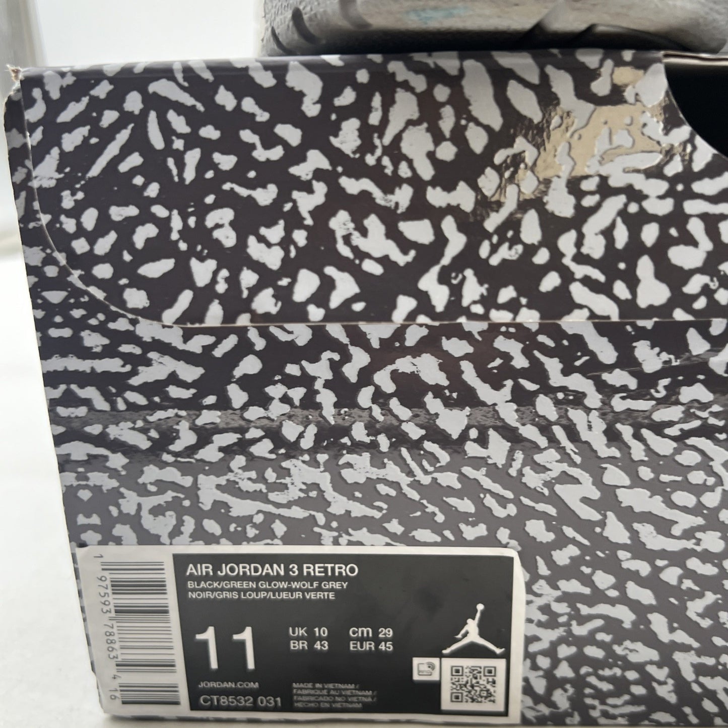 Size 11 - Air Jordan 3 Retro Green Glow (CT8532-031)